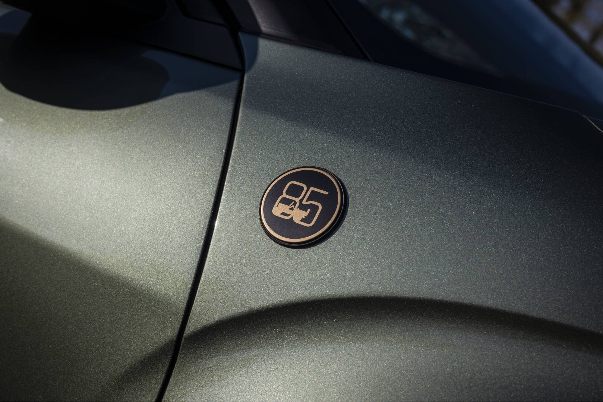 Jeep Avenger 85th Anniversary, un compleanno all'avventura