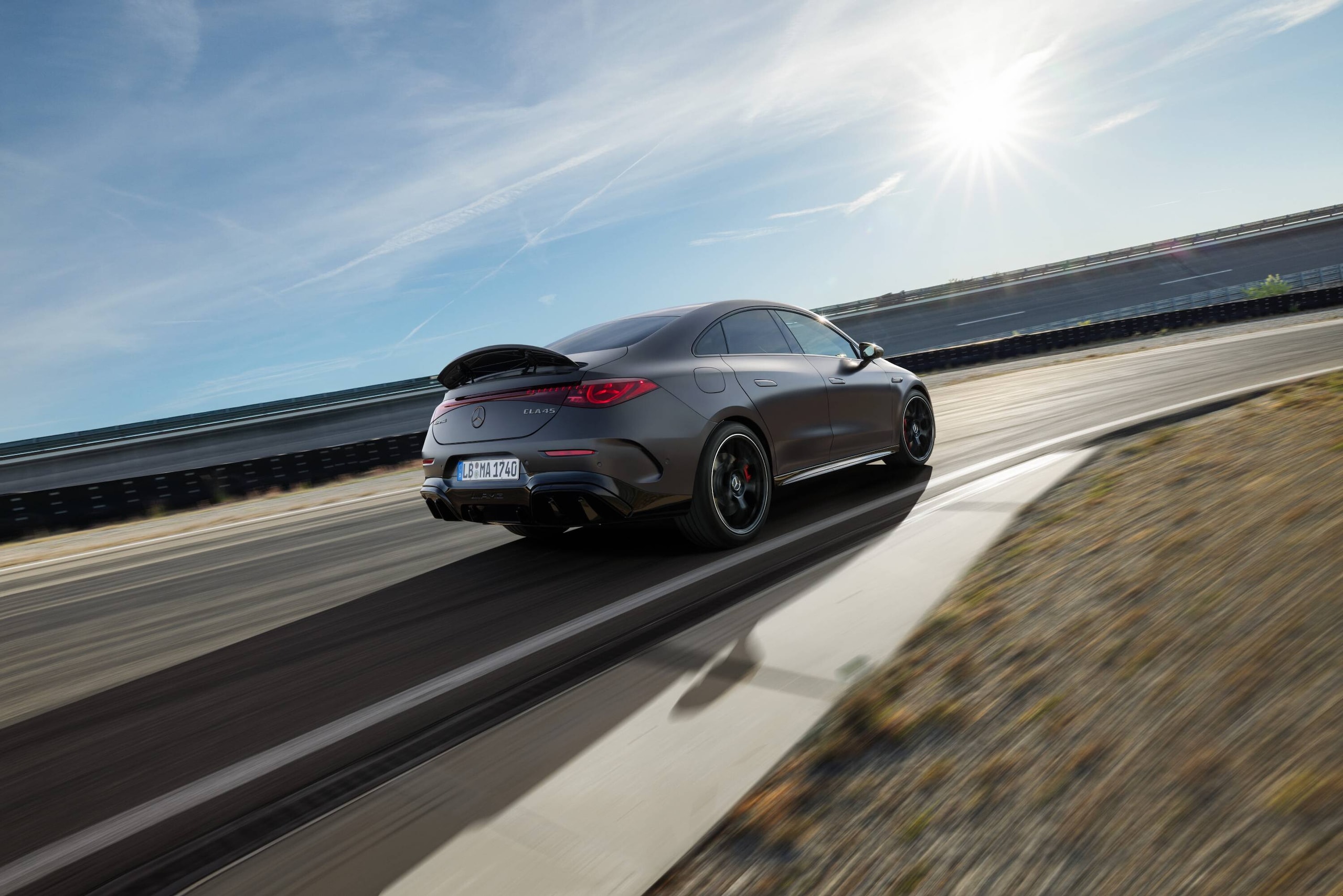 Mercedes-AMG CLA 45 4MATIC+, ecco il bolide presentato a Goodwood da Antonelli