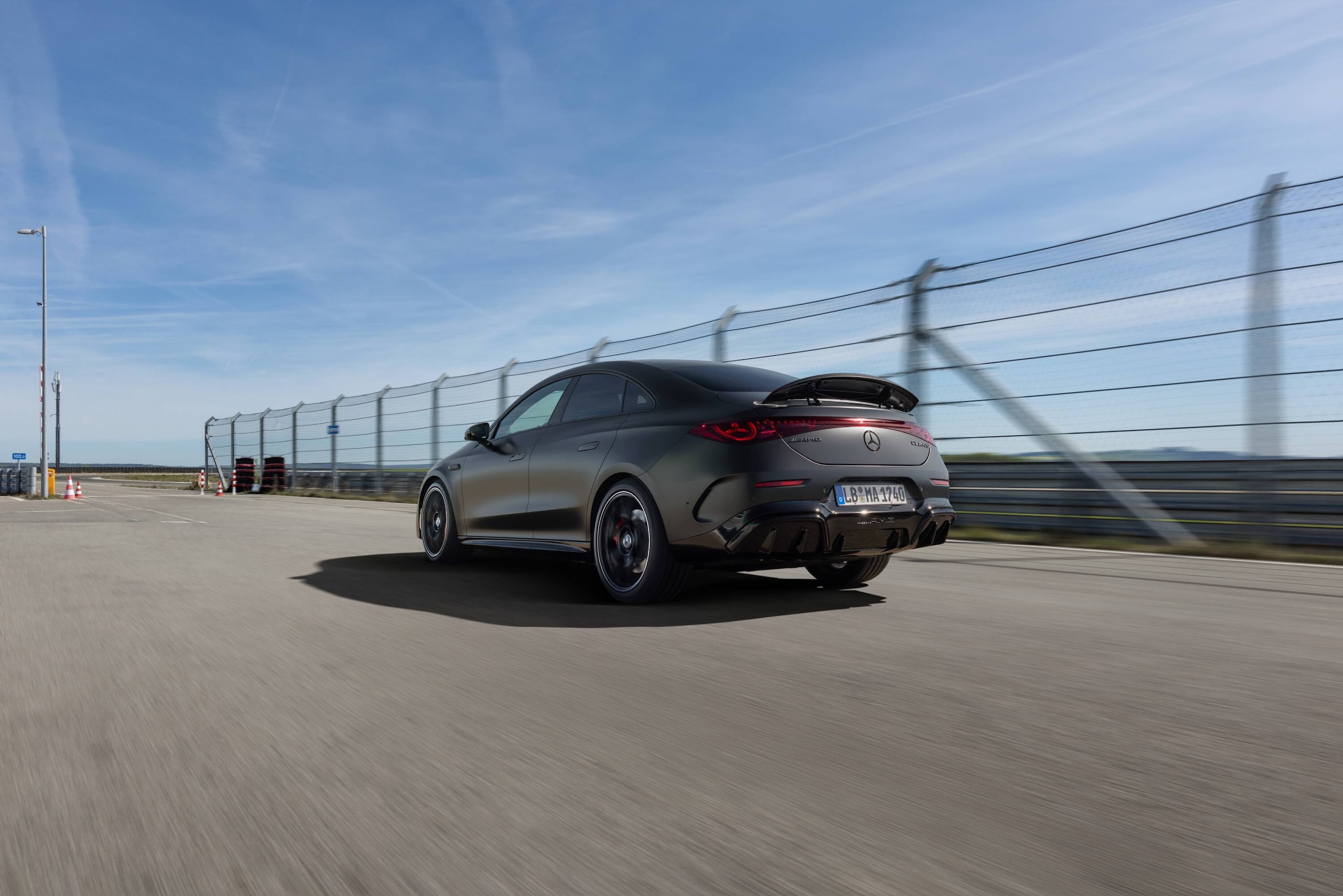 Mercedes-AMG CLA 45 4MATIC+, ecco il bolide presentato a Goodwood da Antonelli