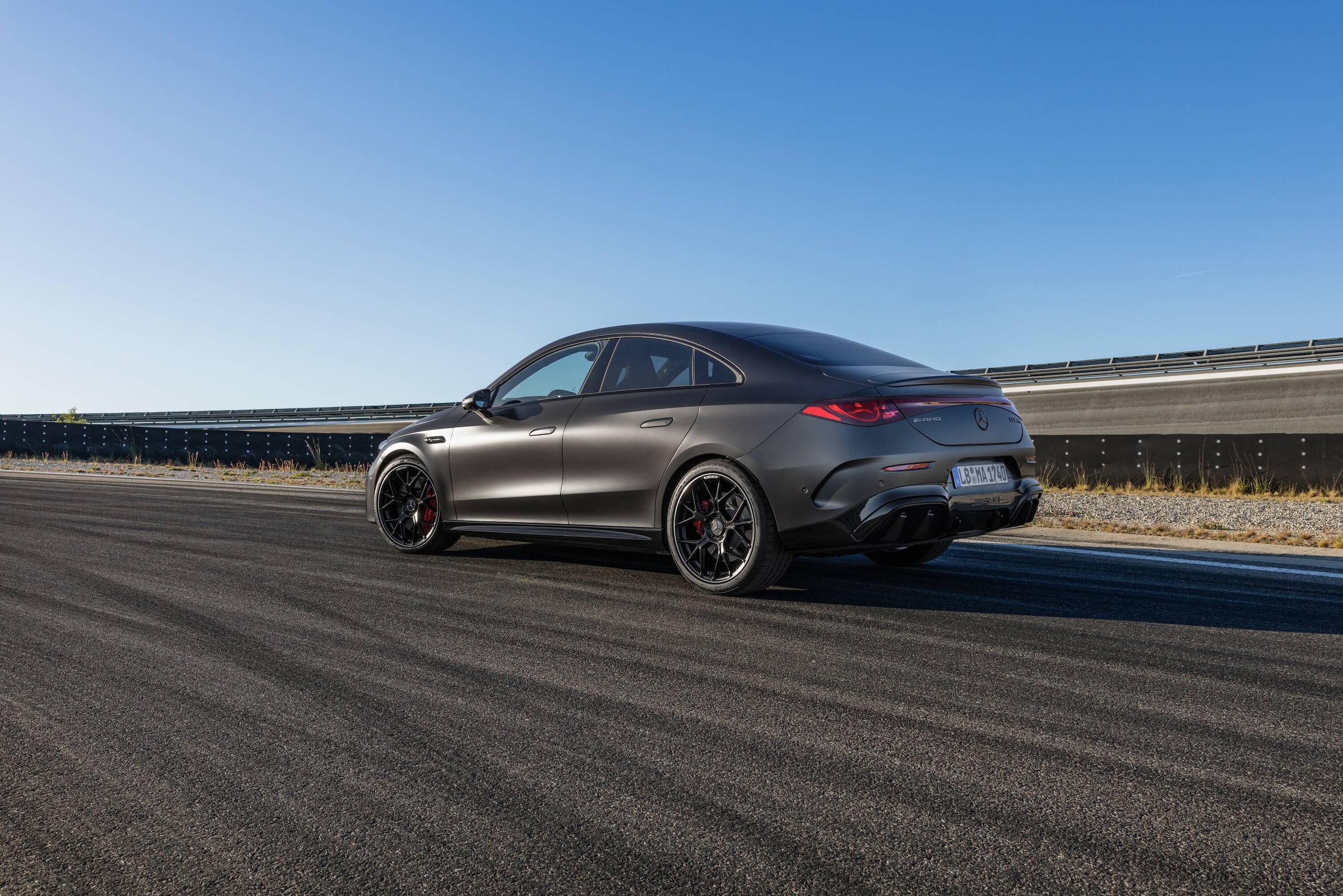 Mercedes-AMG CLA 45 4MATIC+, ecco il bolide presentato a Goodwood da Antonelli