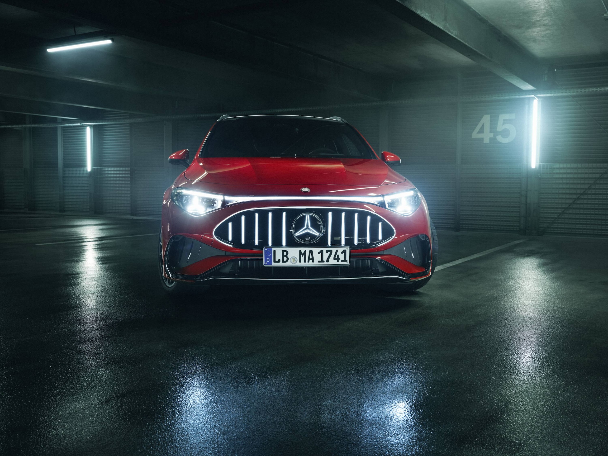 Mercedes-AMG CLA 45 4MATIC+, ecco il bolide presentato a Goodwood da Antonelli