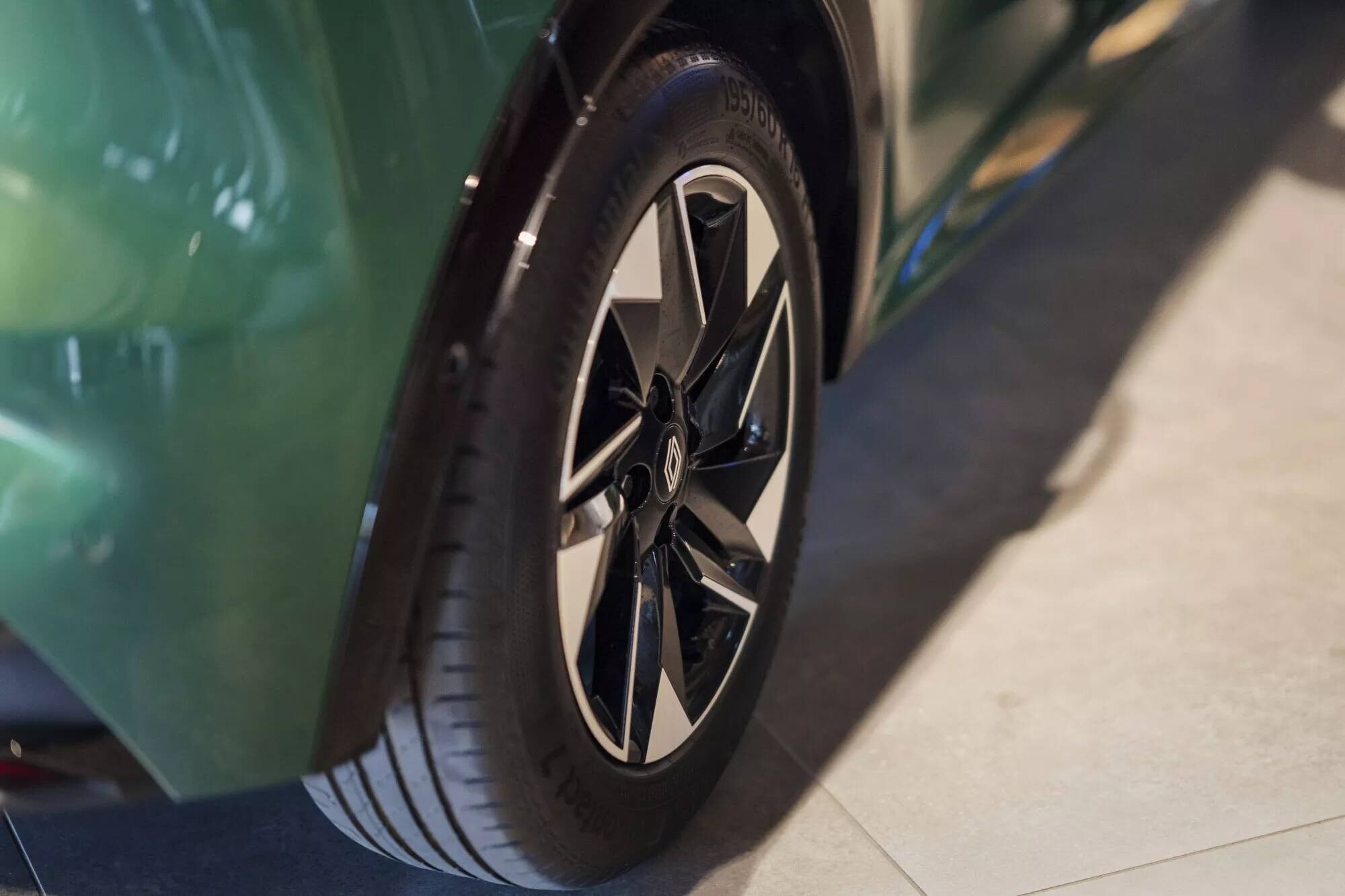Renault Clio Eco-G 120, prestazioni interessanti e consumi ridotti