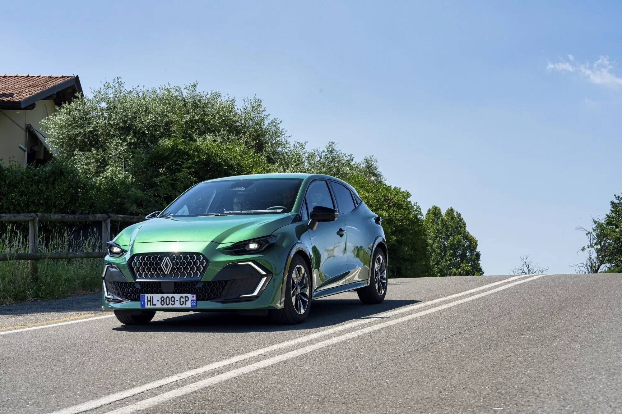 Renault Clio Eco-G 120, prestazioni interessanti e consumi ridotti