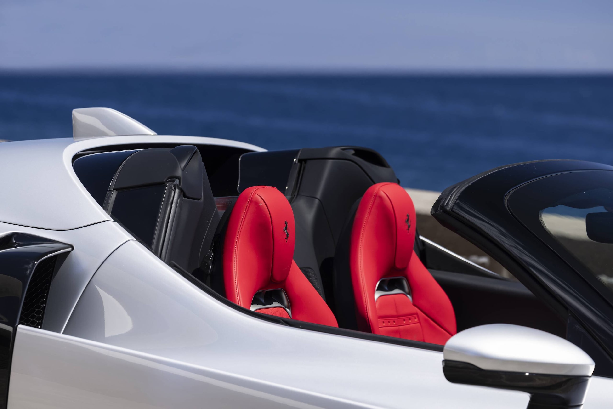 Ferrari 849 Testarossa Spider, potenza e stile mozzafiato