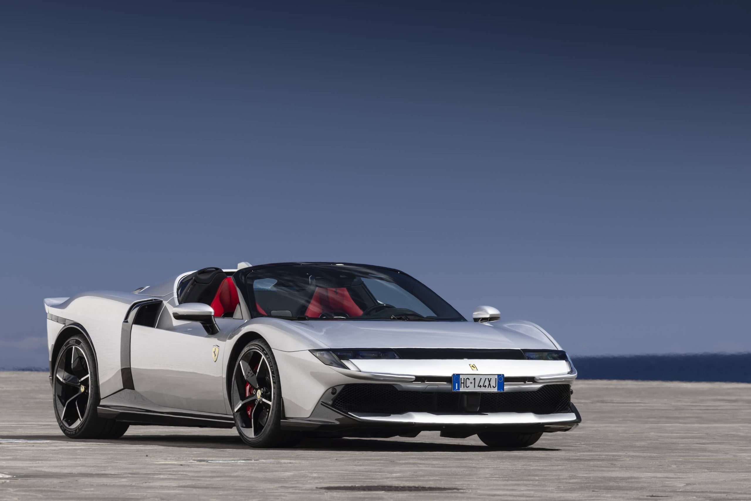Ferrari 849 Testarossa Spider, potenza e stile mozzafiato