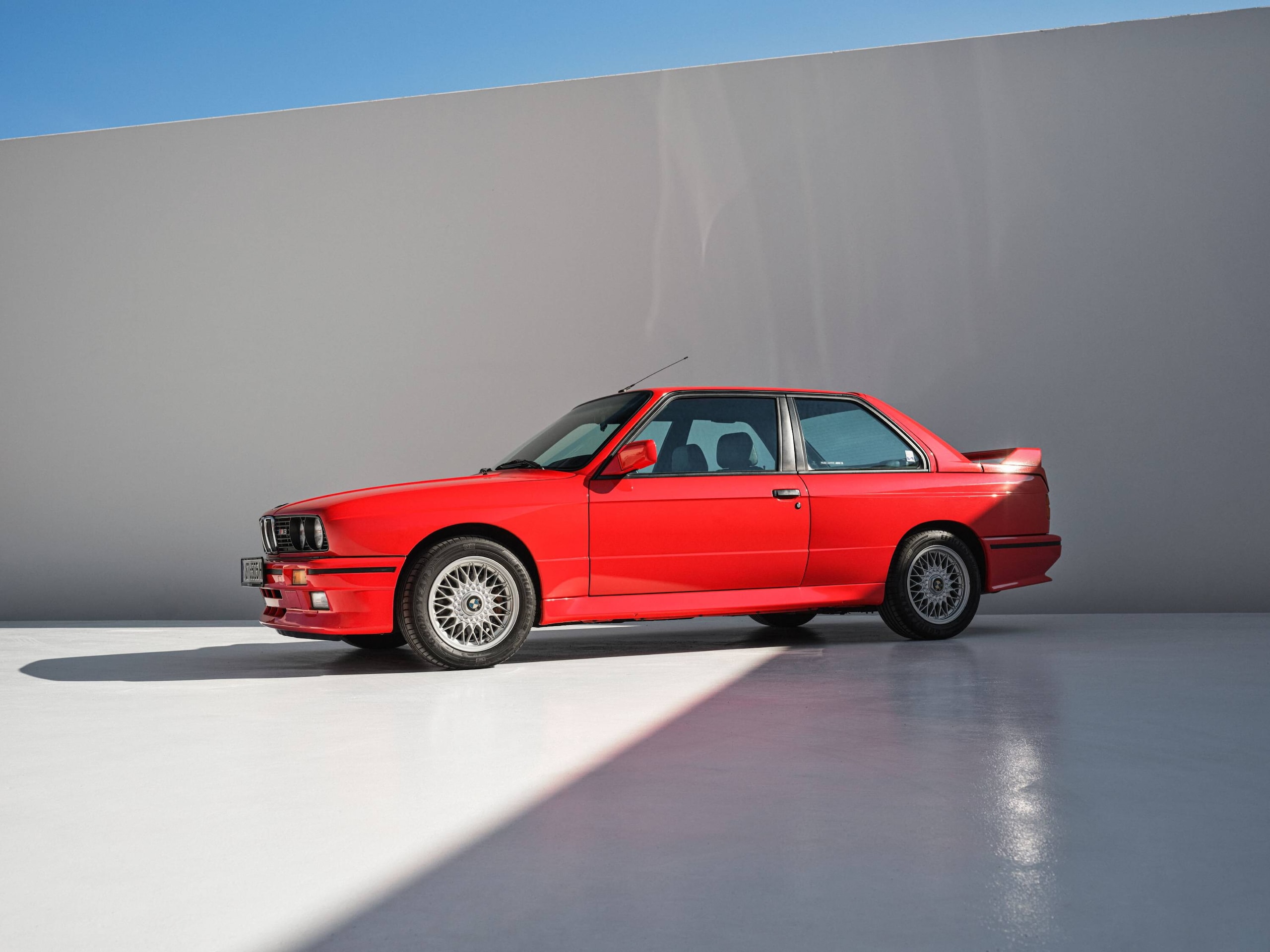 BMW M3, altre foto di come sarà: la Concept Neue Klasse è mozzafiato
