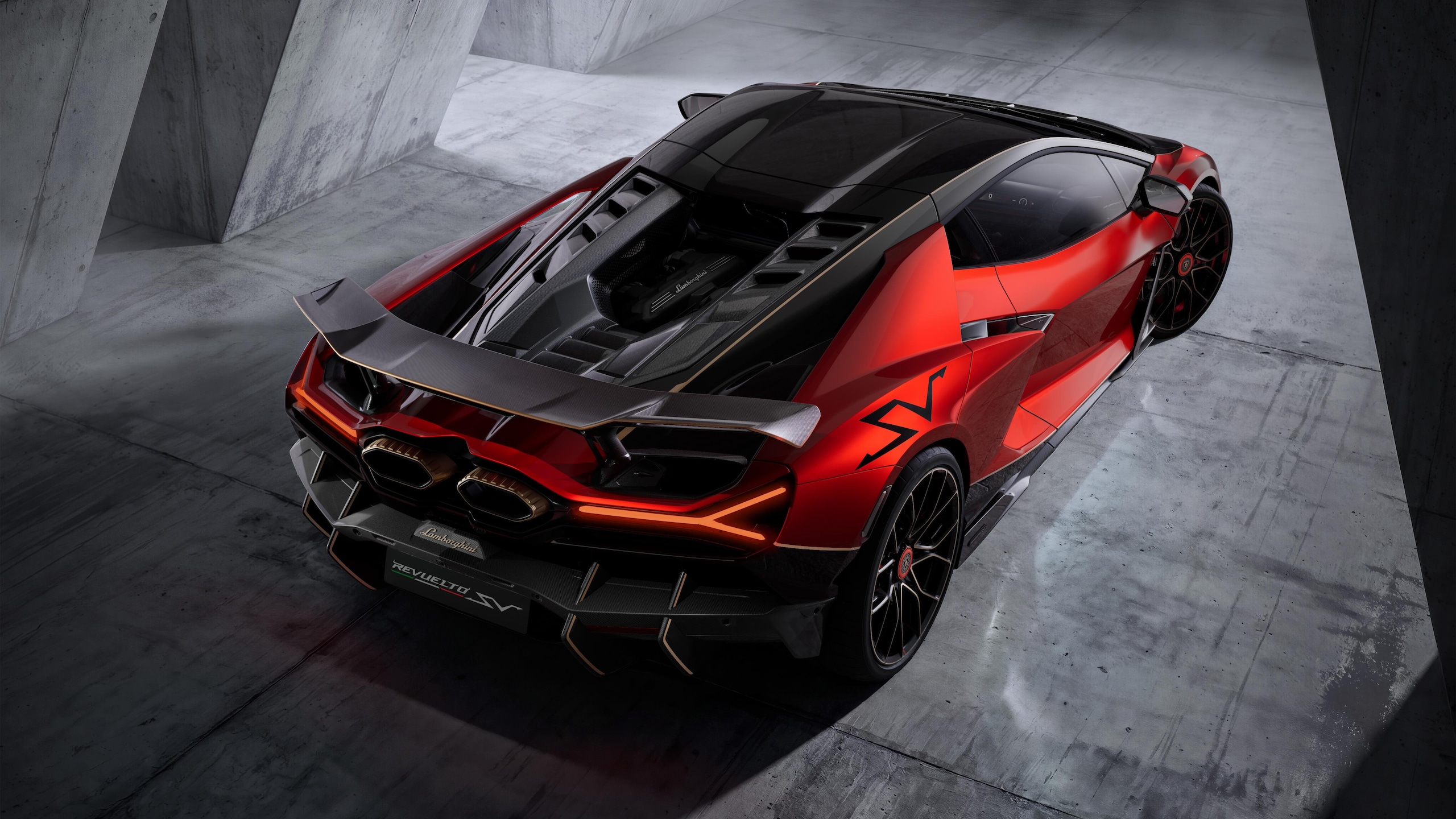 Lamborghini Revuelto SV, 1.065 CV di pura esagerazione