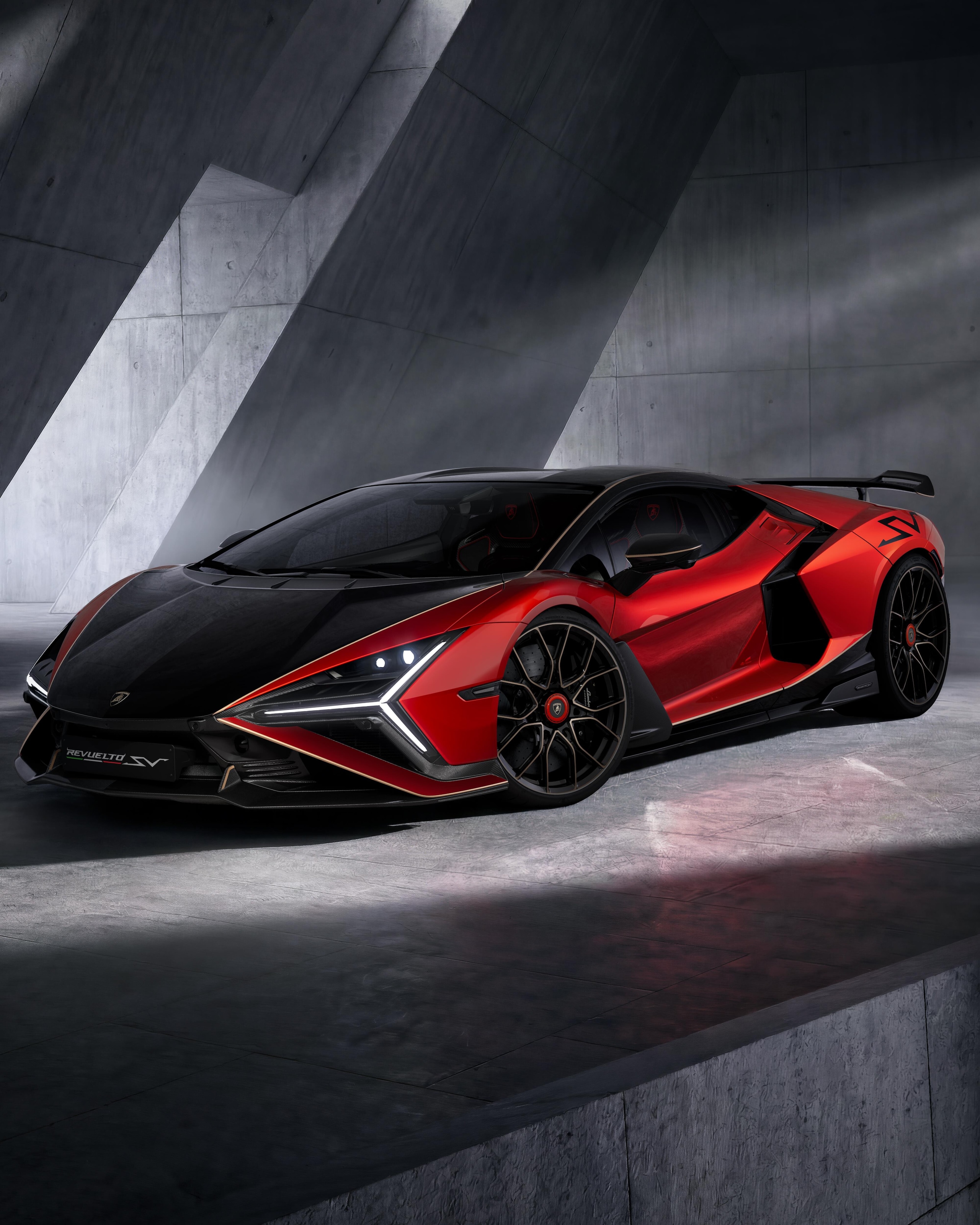 Lamborghini Revuelto SV, 1.065 CV di pura esagerazione