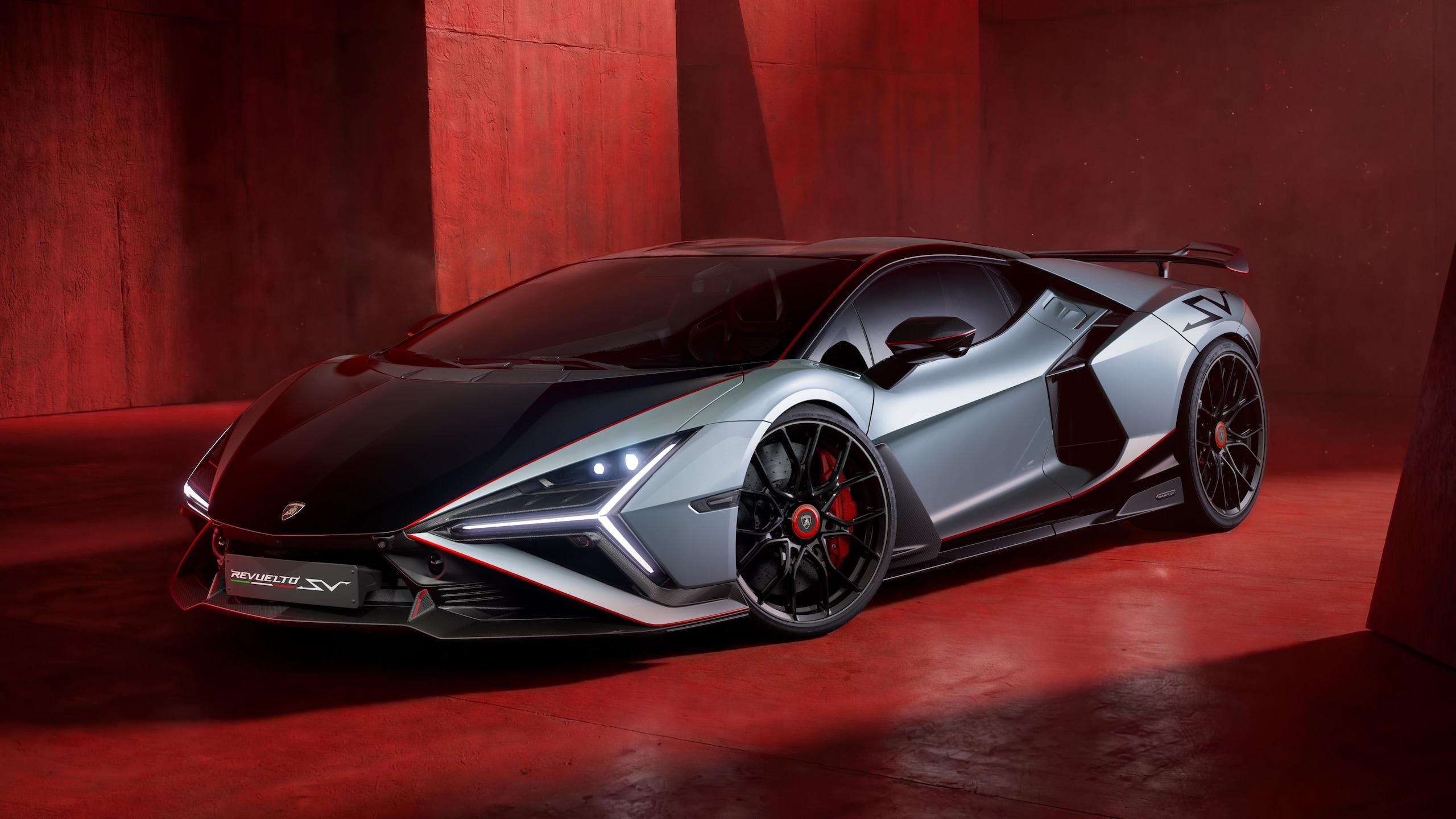 Lamborghini Revuelto SV, 1.065 CV di pura esagerazione