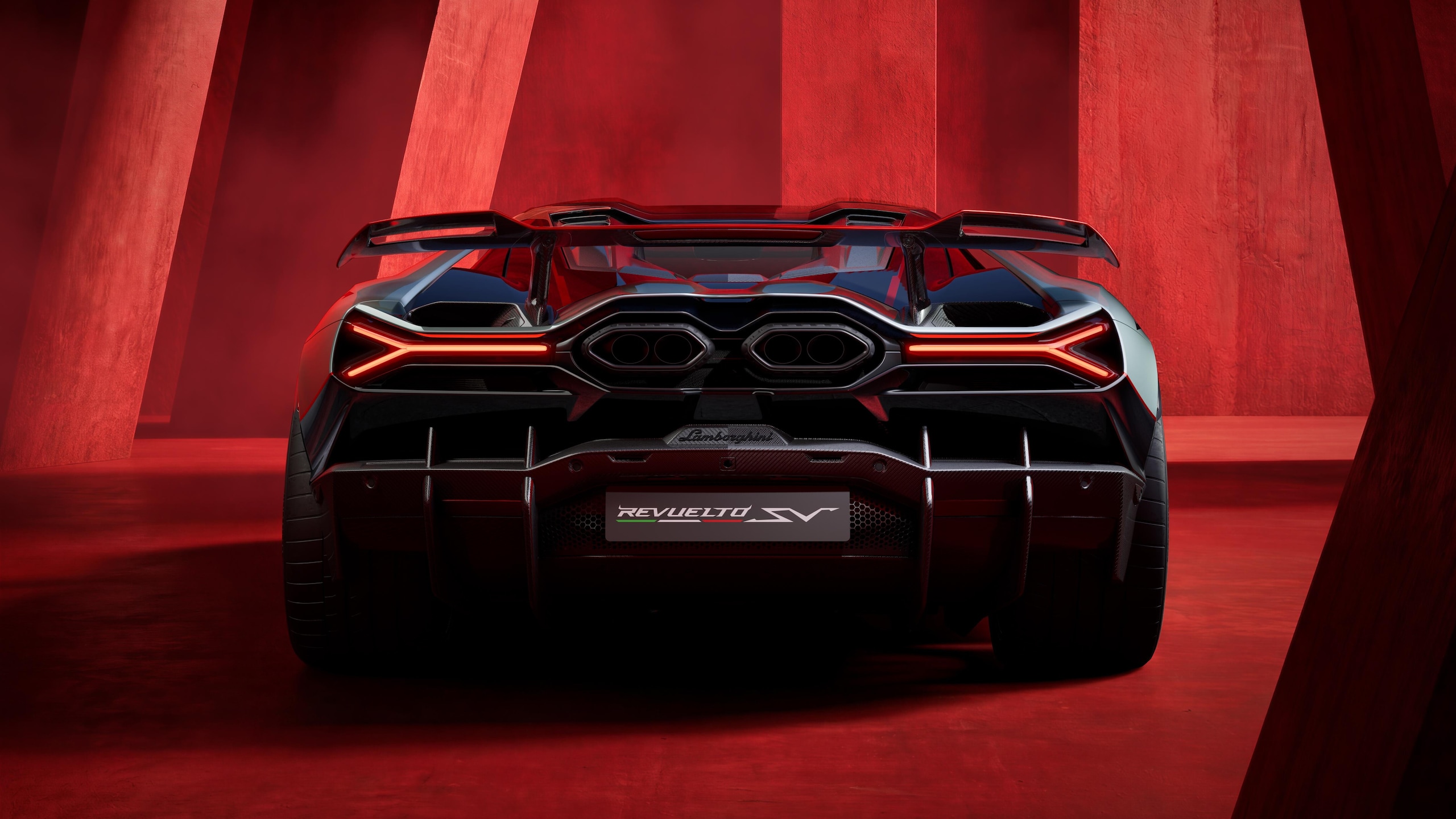Lamborghini Revuelto SV, 1.065 CV di pura esagerazione