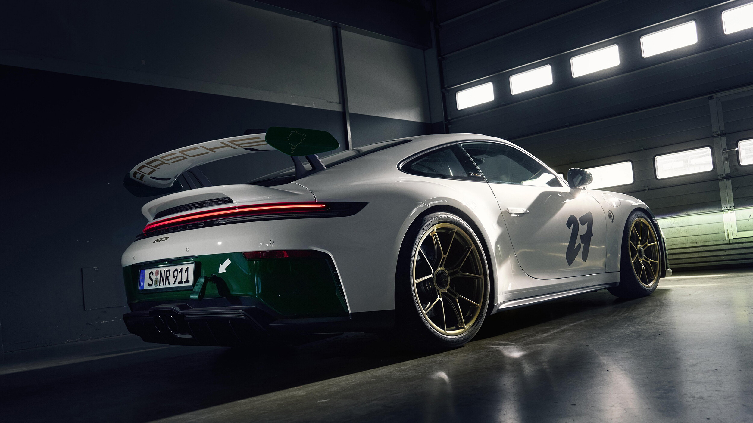 Le foto della Porsche 911 GT3 100 Jahre Nürburgring
