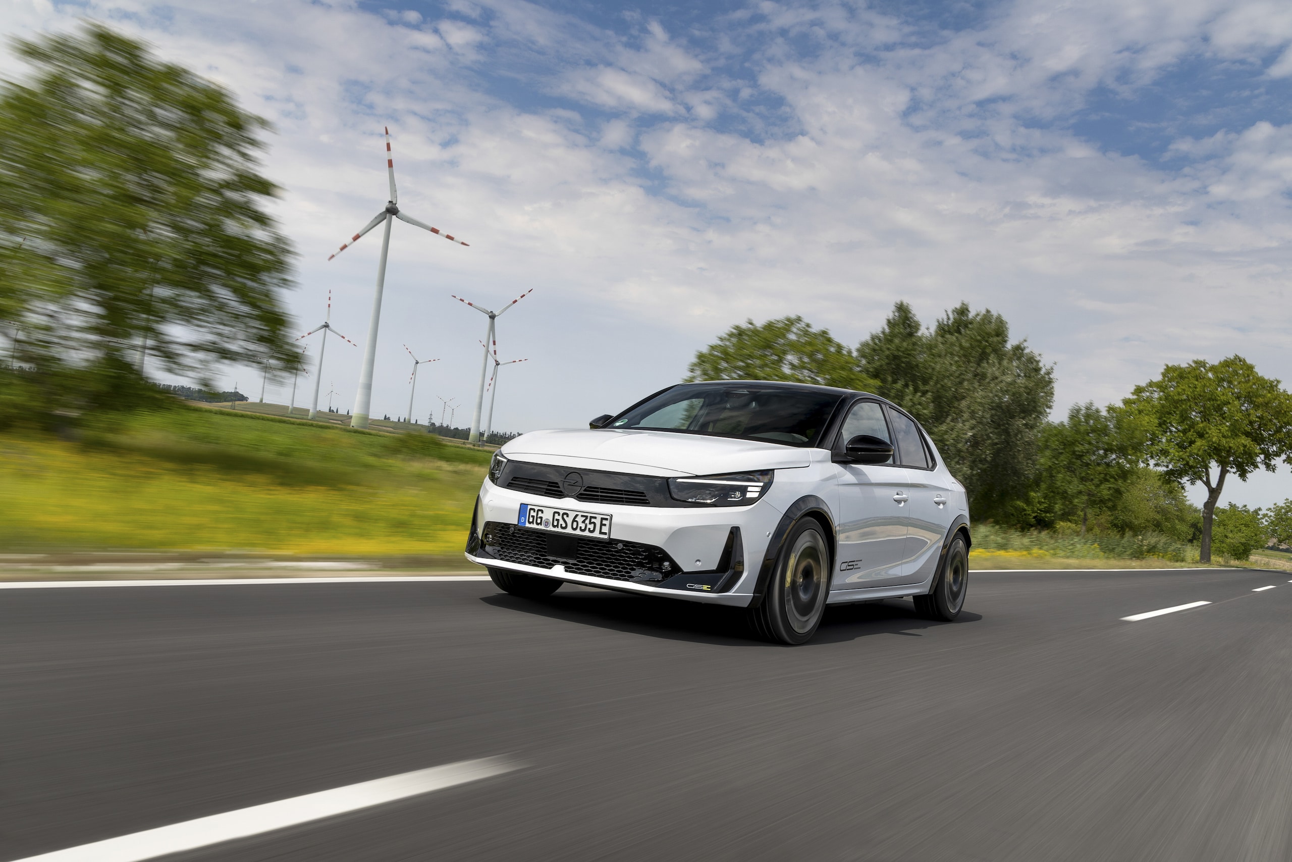 Opel Corsa GSE: elettrica, piccola e cattiva