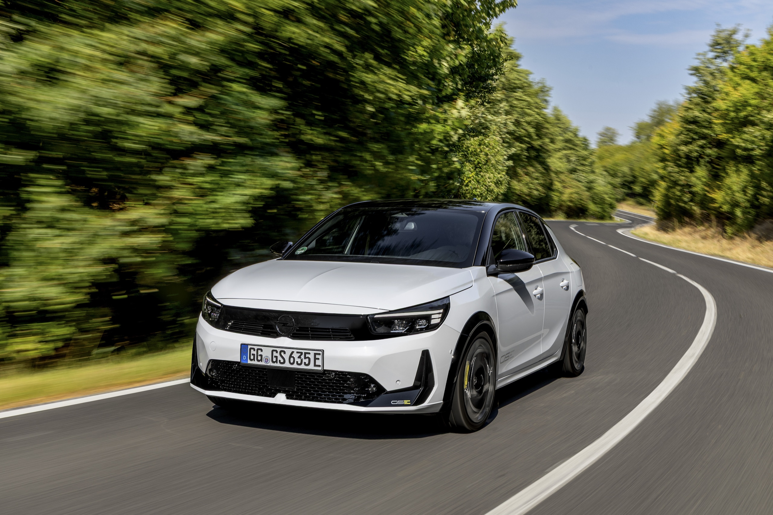 Opel Corsa GSE: elettrica, piccola e cattiva