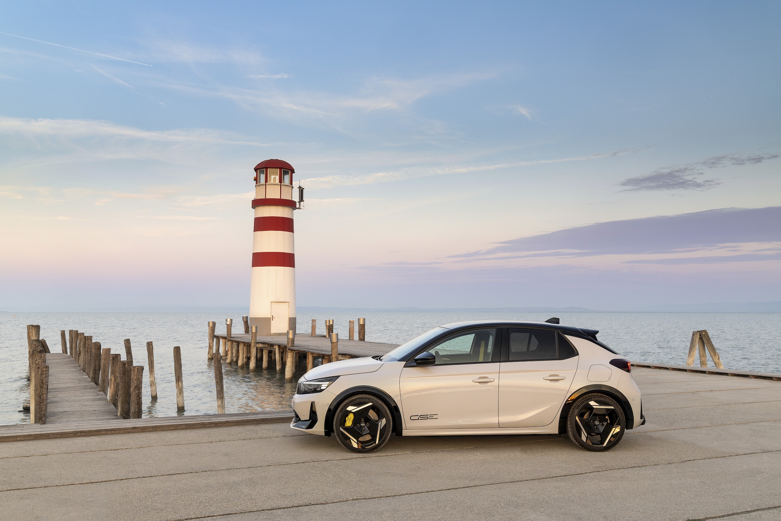 Opel Corsa GSE: elettrica, piccola e cattiva
