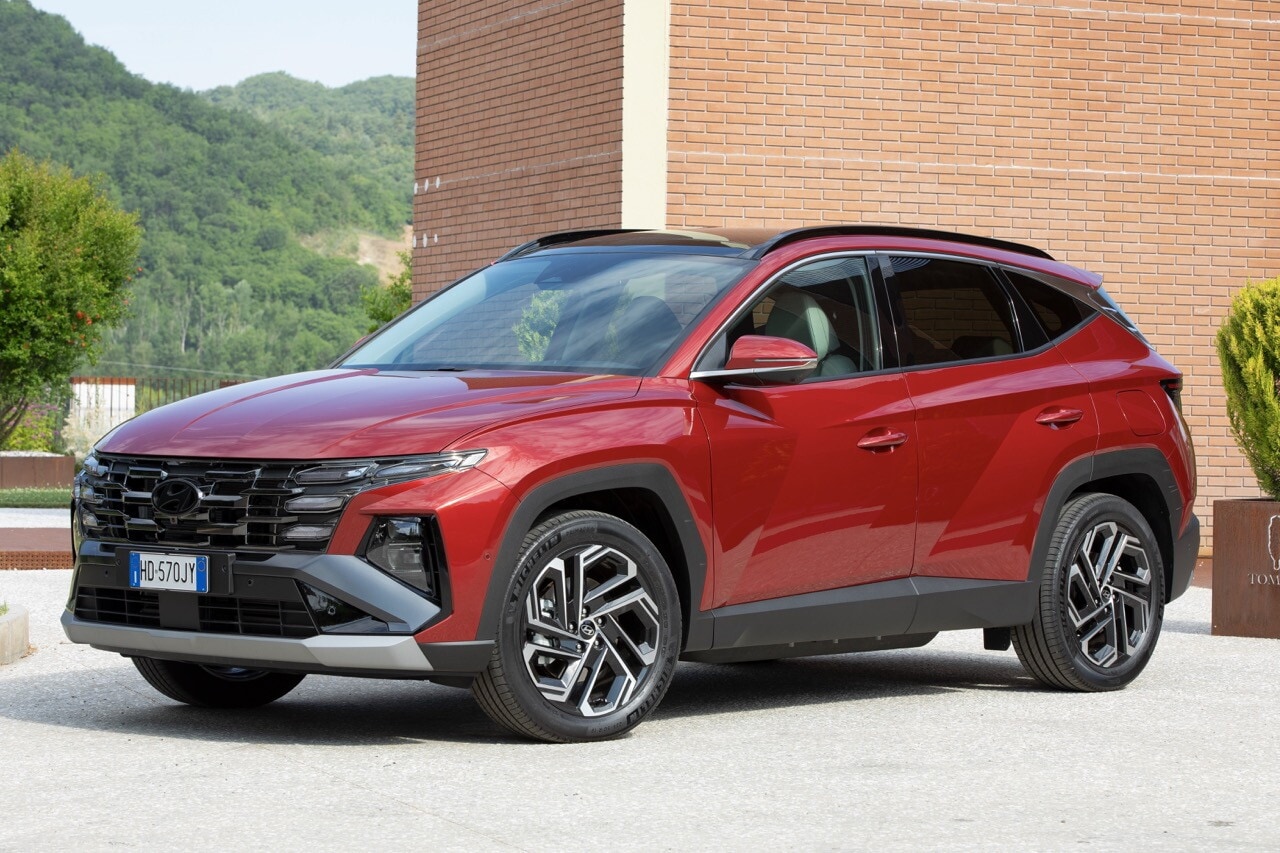 Hyundai Tucson, quale ibrido scegliere? La prova completa