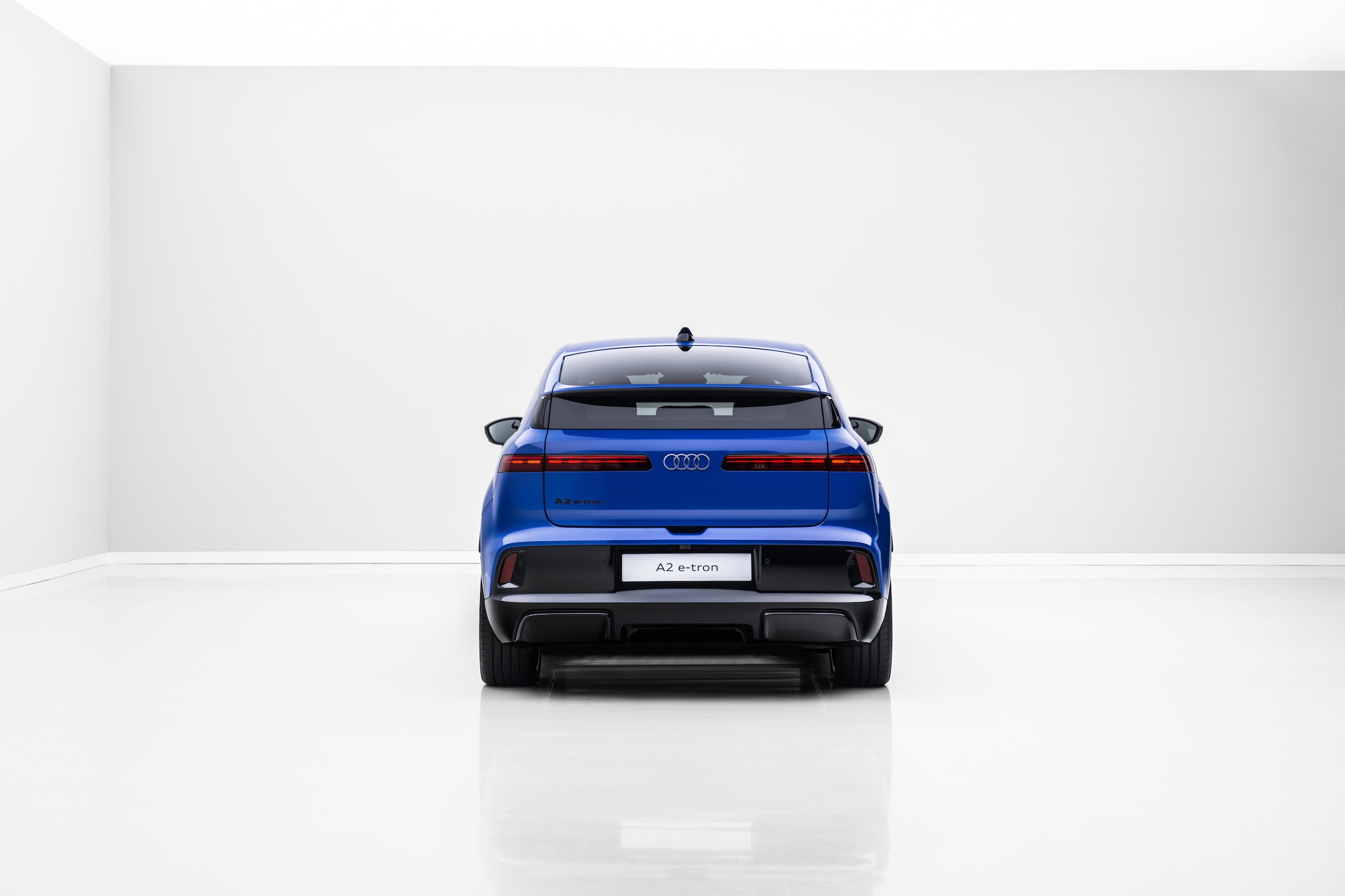 Audi A2 e-tron, lo stile incontra l'efficienza