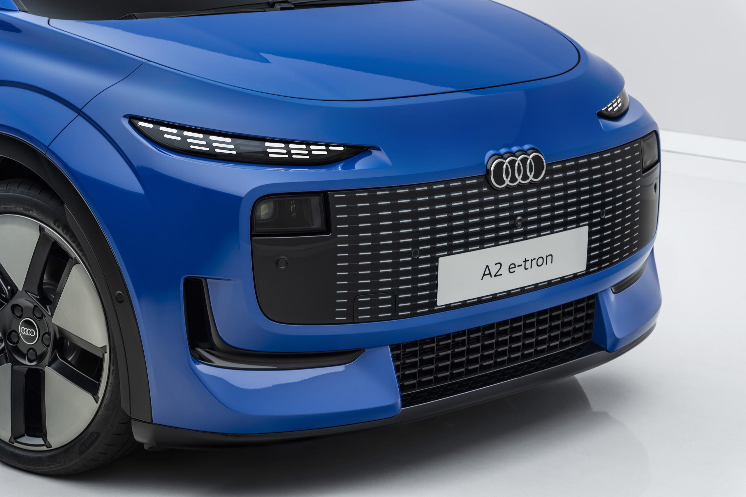 Audi A2 e-tron, lo stile incontra l'efficienza