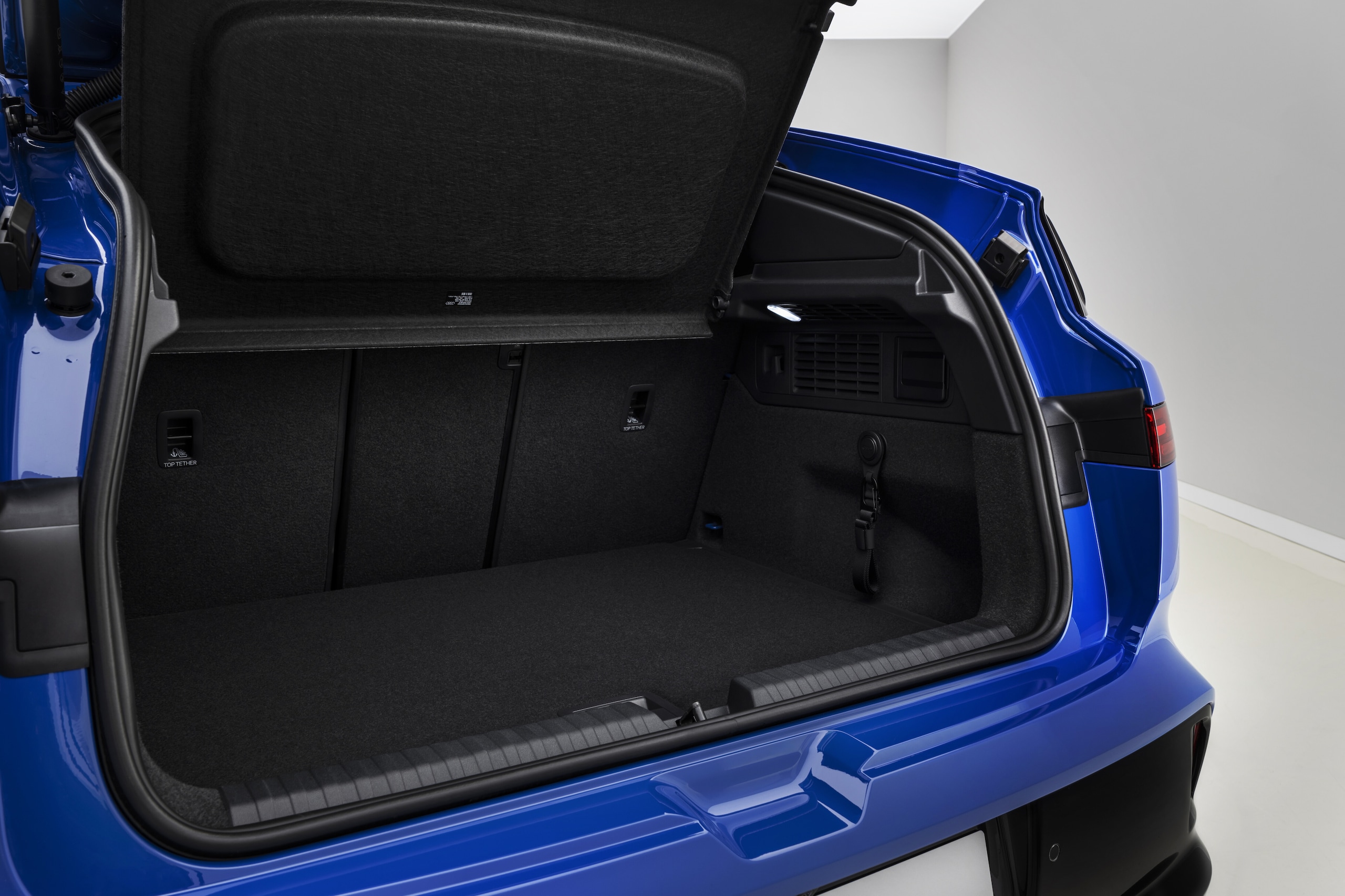Audi A2 e-tron, lo stile incontra l'efficienza