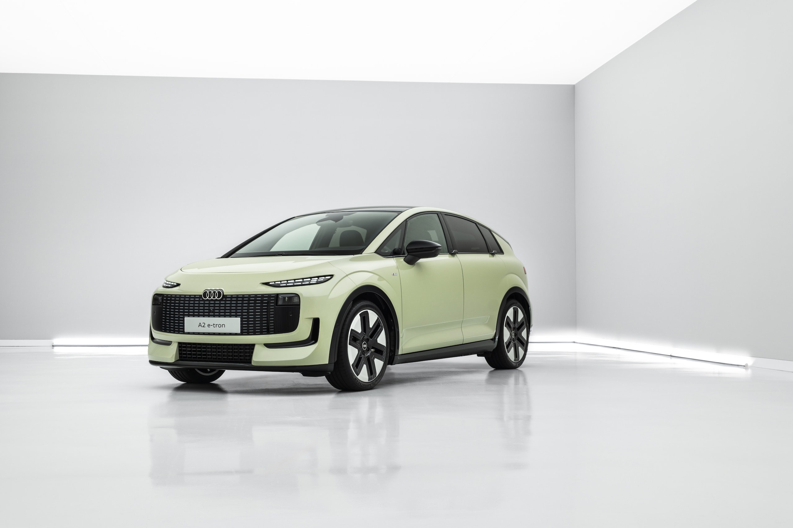 Audi A2 e-tron, lo stile incontra l'efficienza