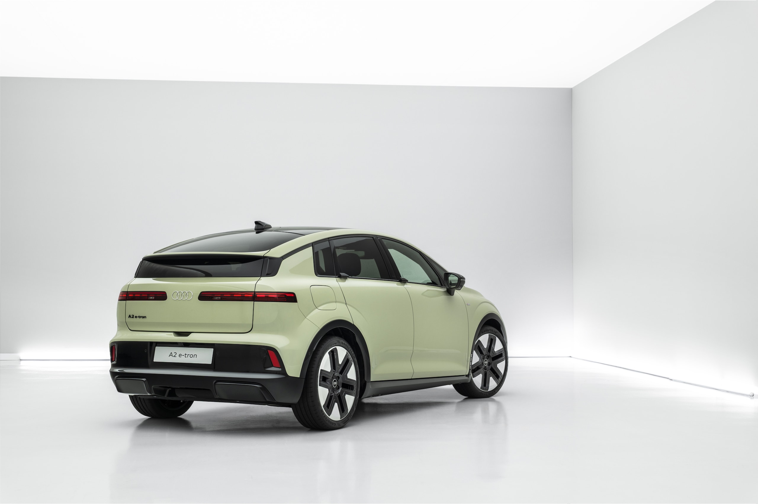 Audi A2 e-tron, lo stile incontra l'efficienza
