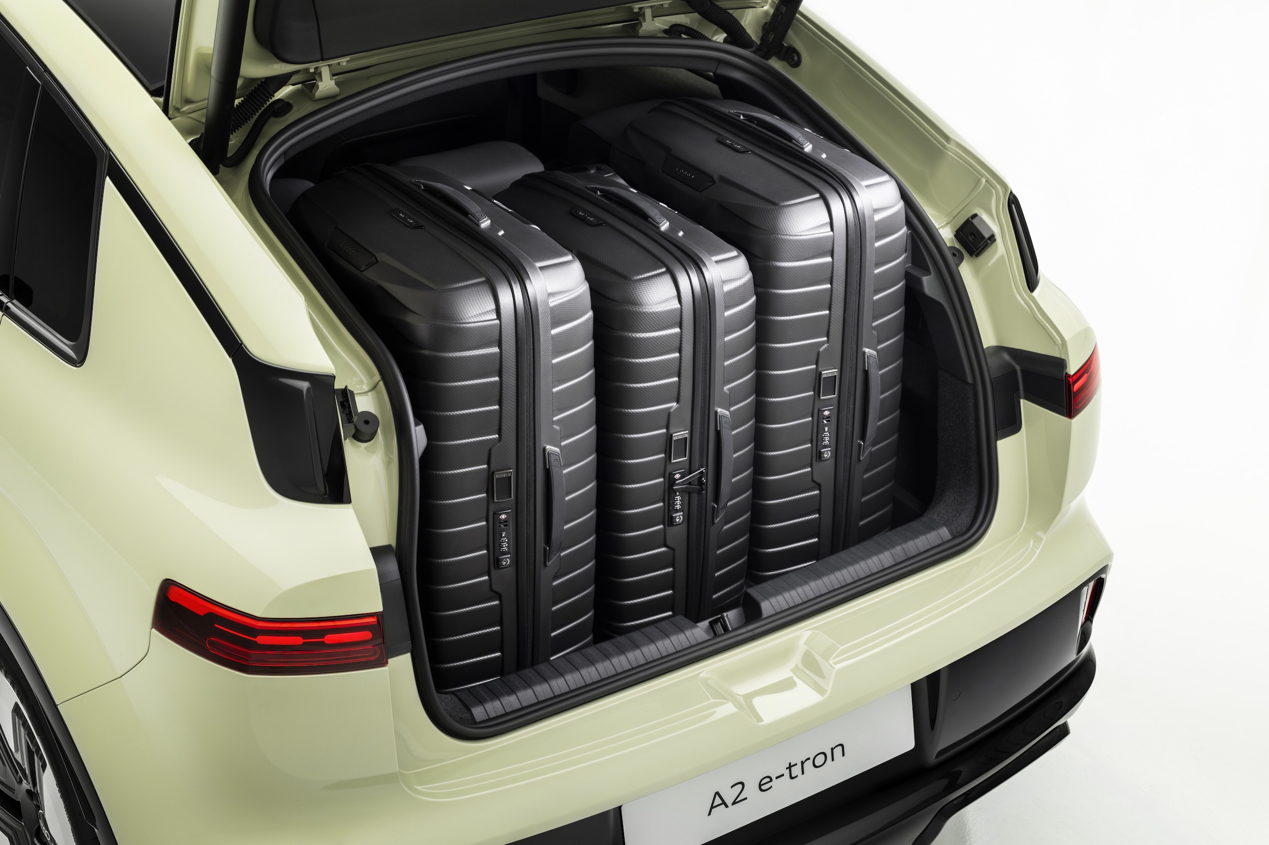 Audi A2 e-tron, lo stile incontra l'efficienza