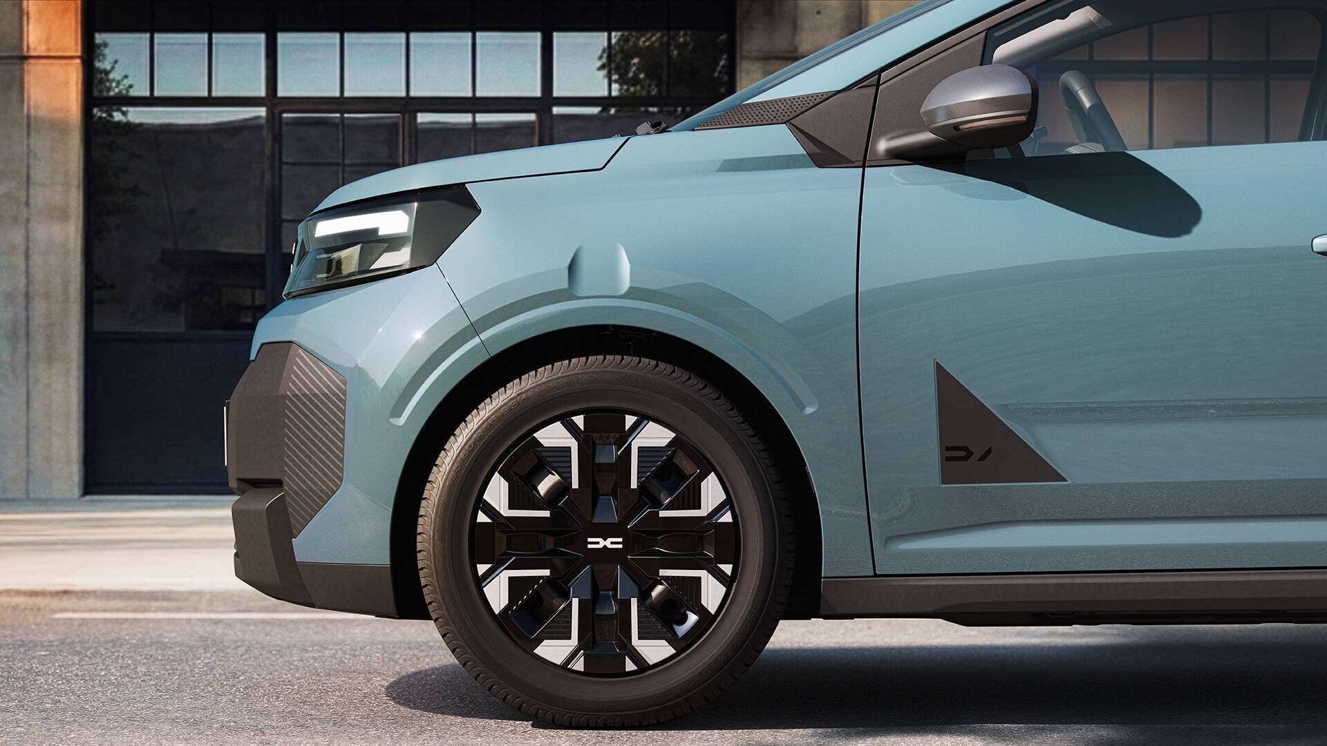 Dacia Spring, la piccola elettrica alza l'asticella
