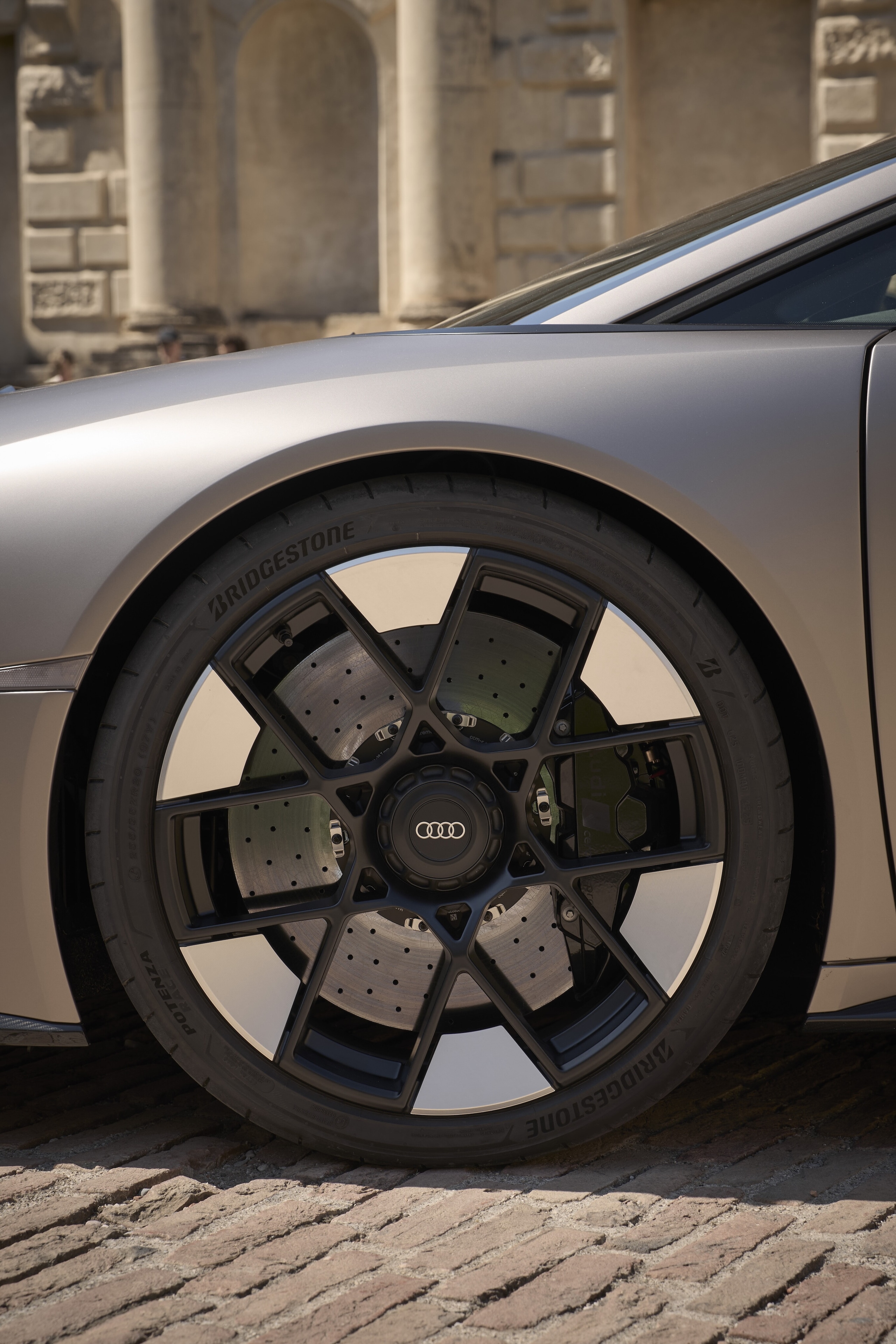 Audi Nuvolari, potenza da Formula 1 su strada