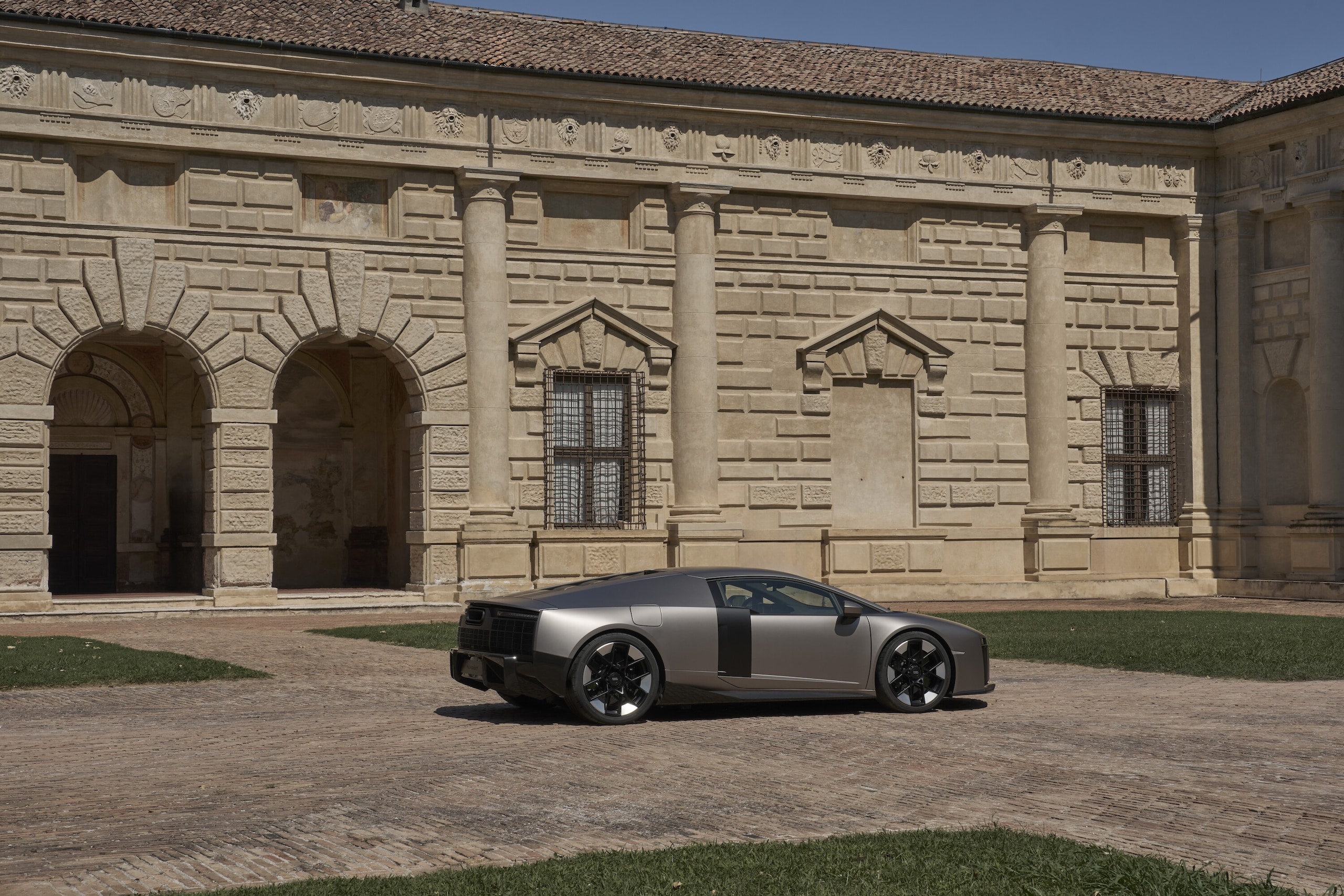 Audi Nuvolari, potenza da Formula 1 su strada