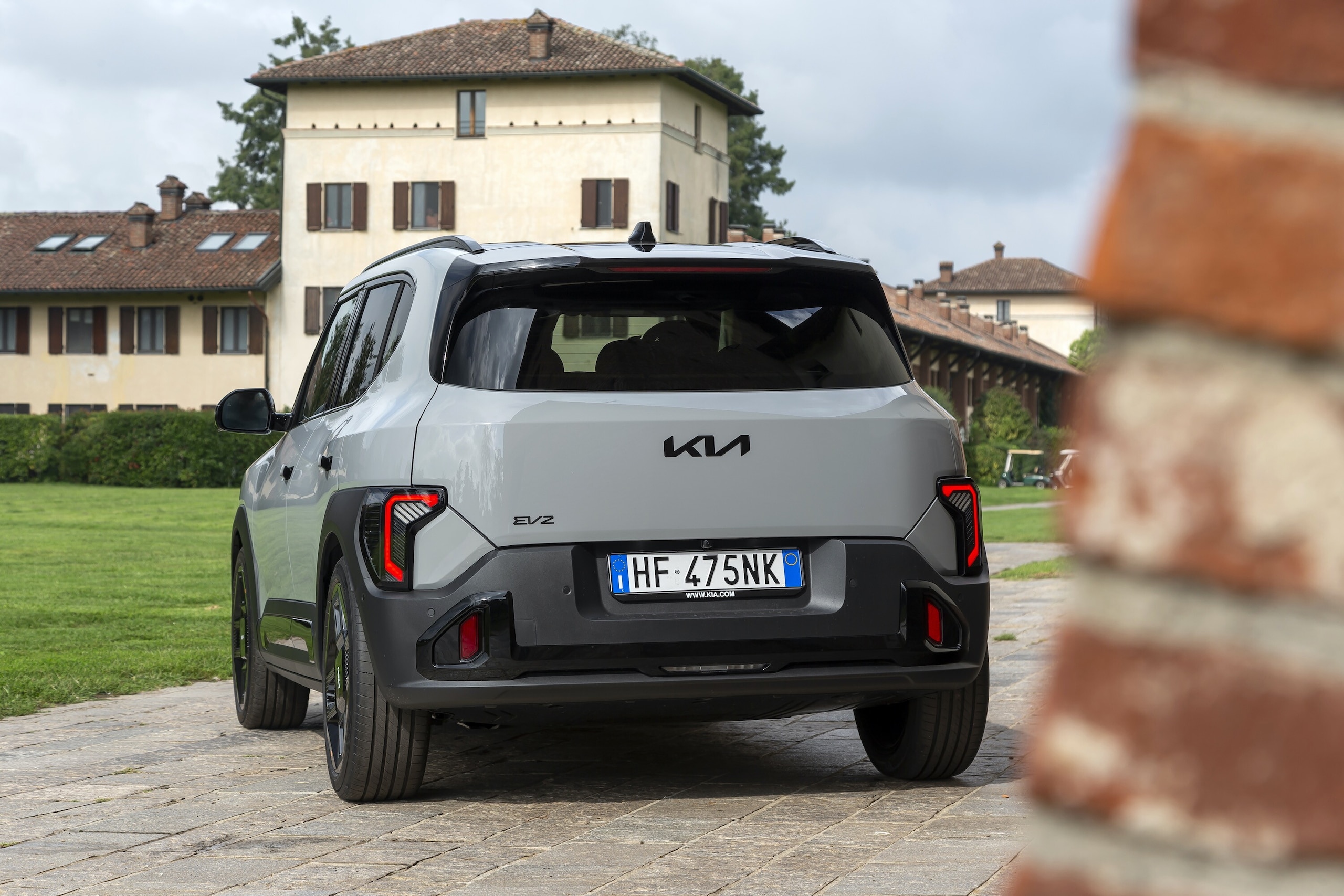 Kia EV2 Black Line