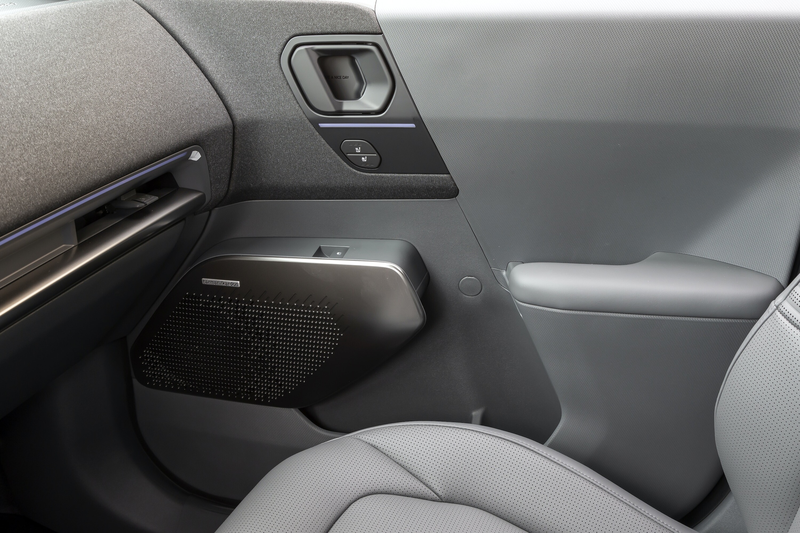 Kia EV2 Black Line