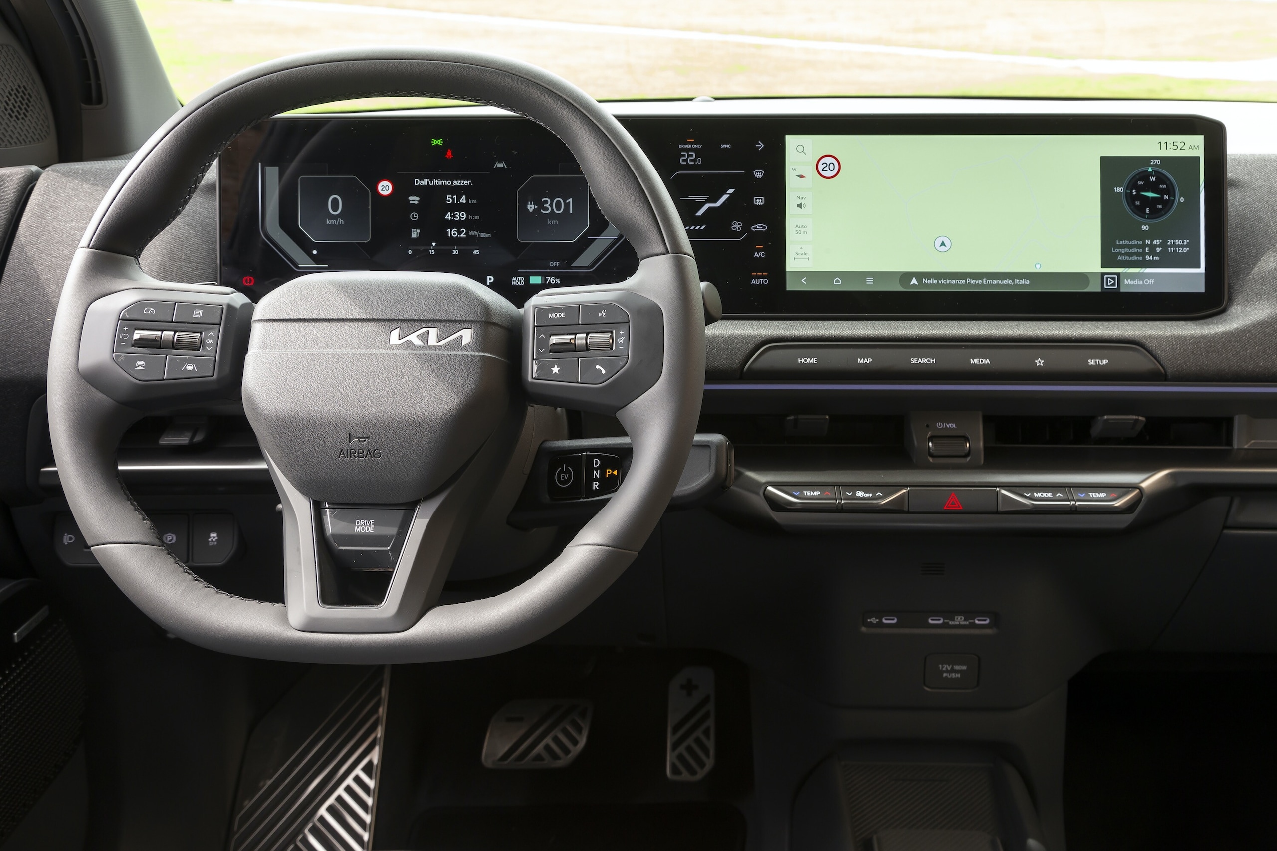 Kia EV2 Black Line