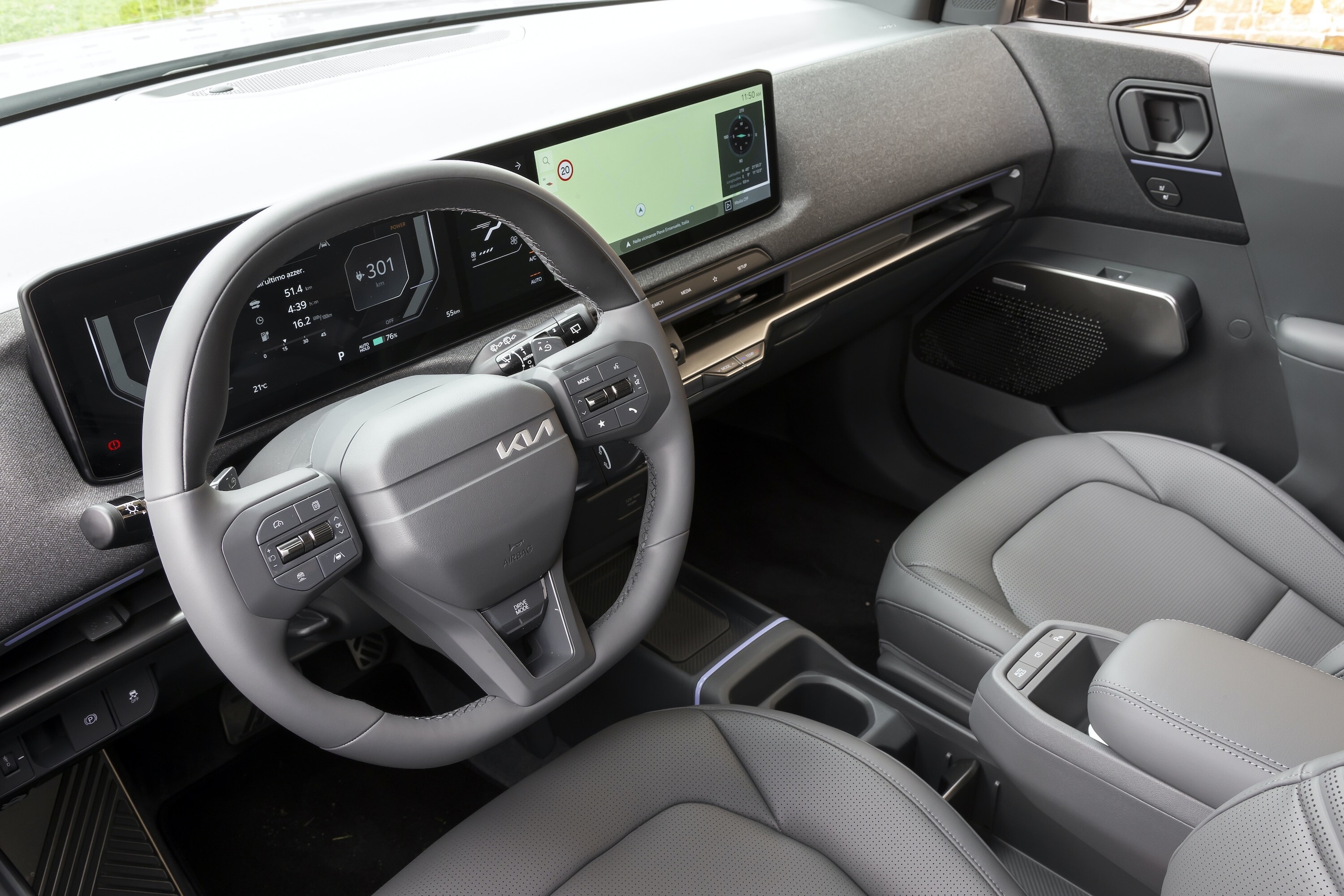 Kia EV2 Black Line
