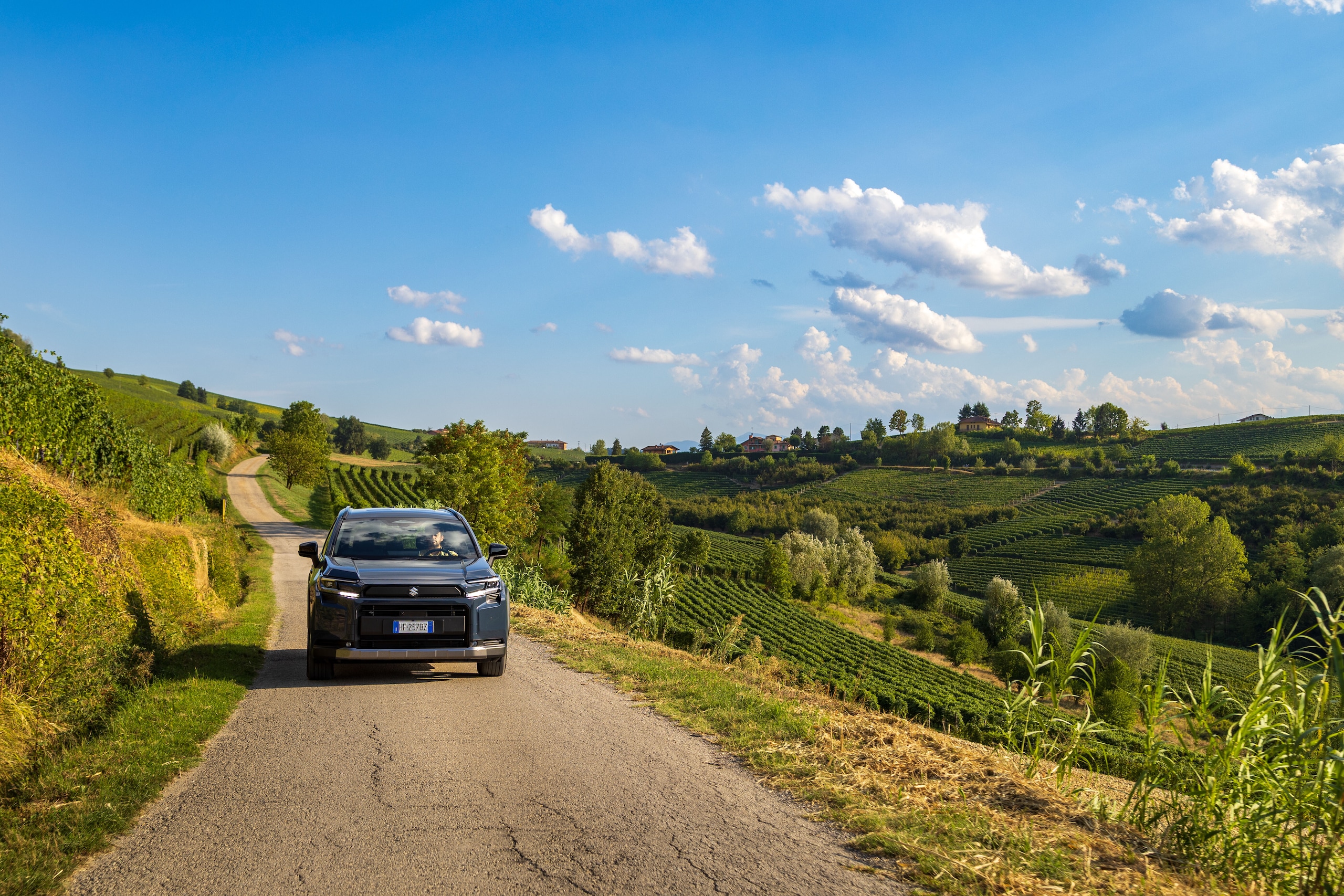 Suzuki Across, avventura integrale in plug-in