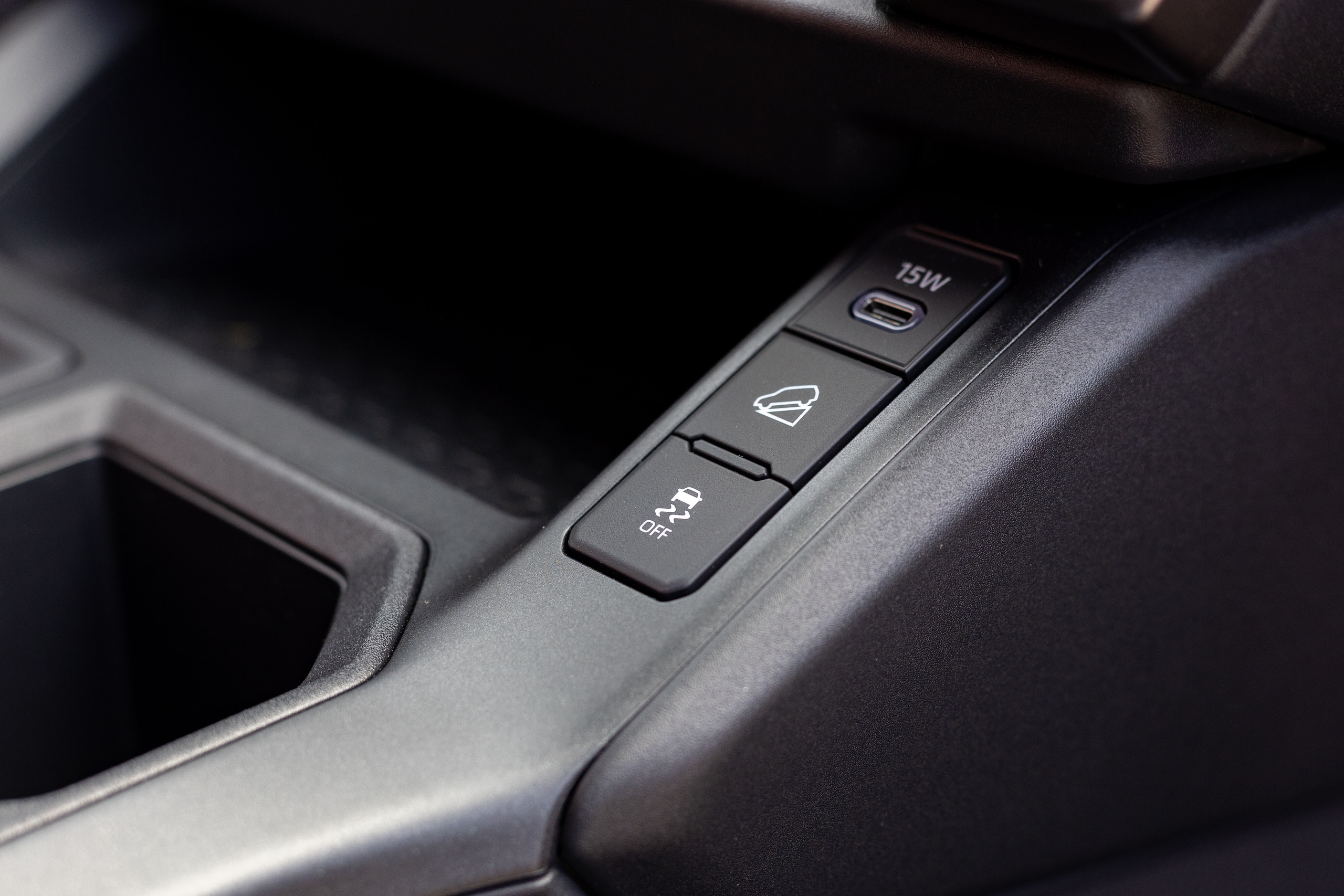 Suzuki Across, avventura integrale in plug-in