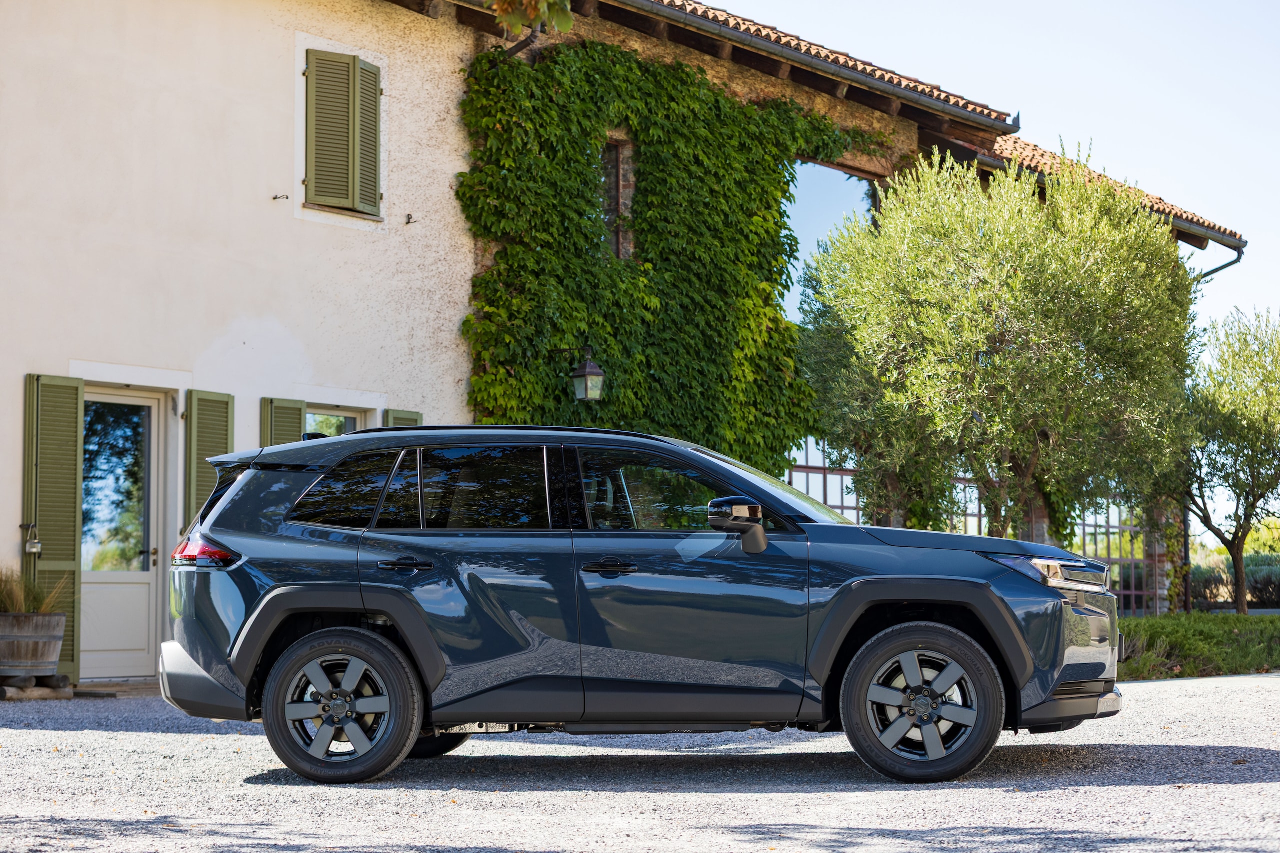 Suzuki Across, avventura integrale in plug-in