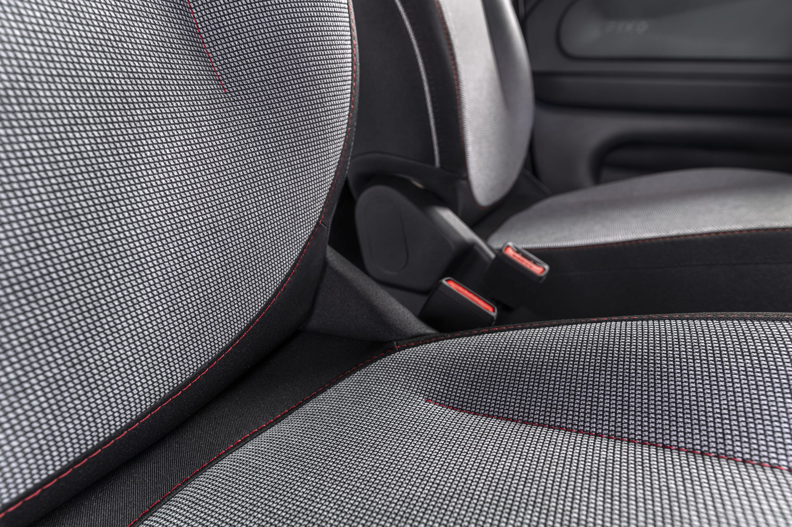 Nuova Nissan Pixo