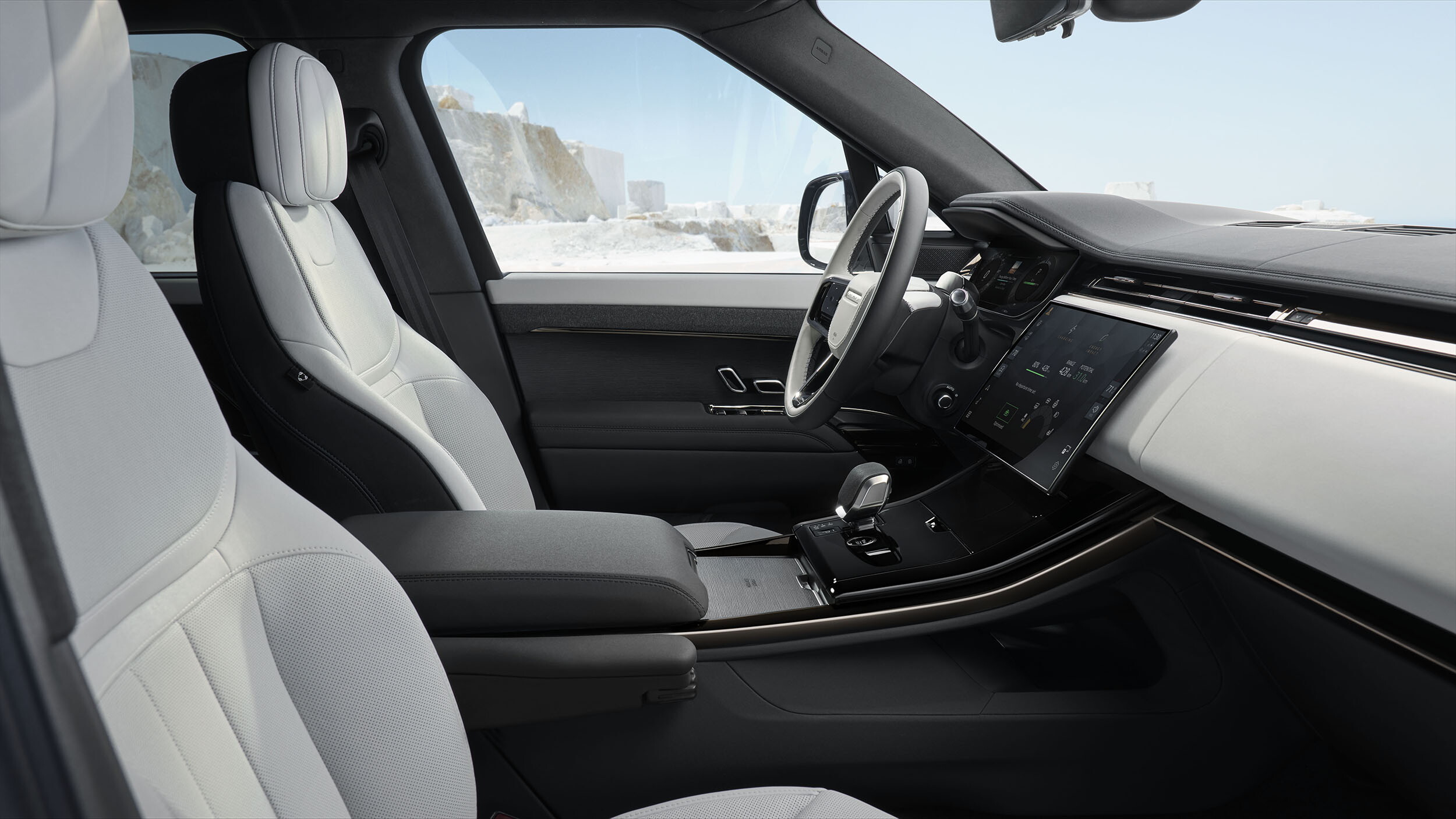 Range Rover Sport Electric, scossa all'icona
