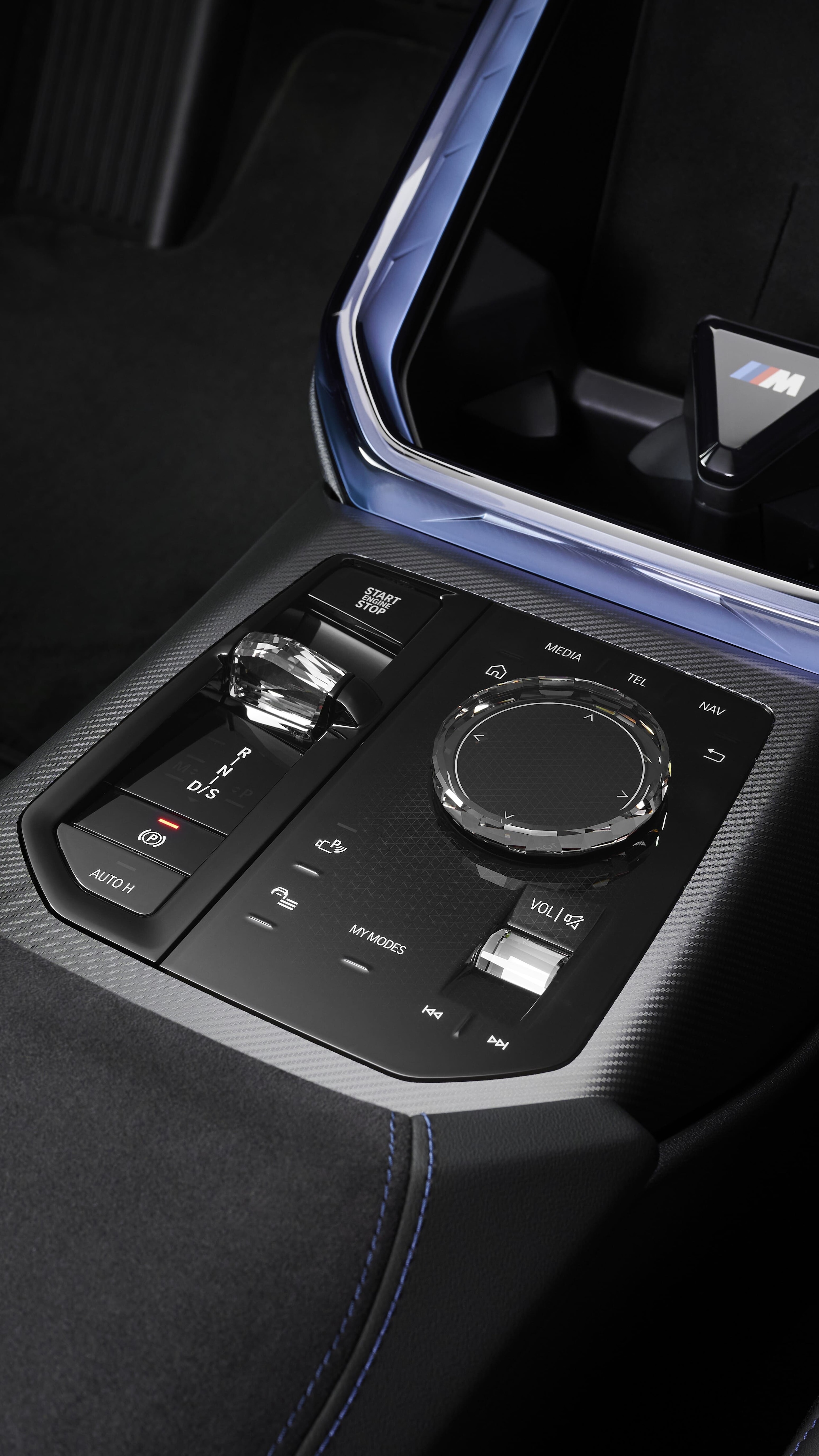 BMW X3 M50 xDrive, più cavalli e nuovo Black Package
