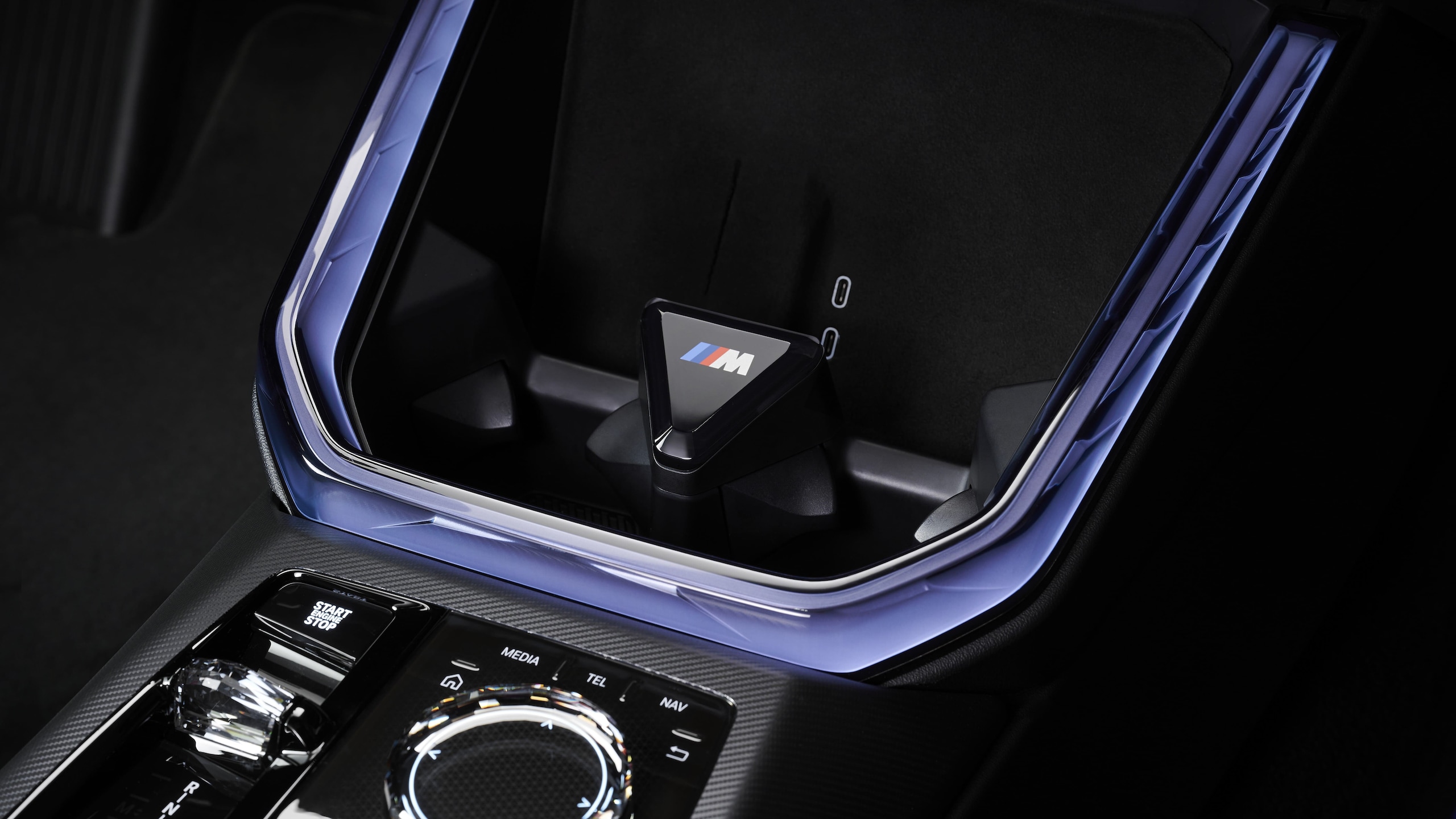 BMW X3 M50 xDrive, più cavalli e nuovo Black Package