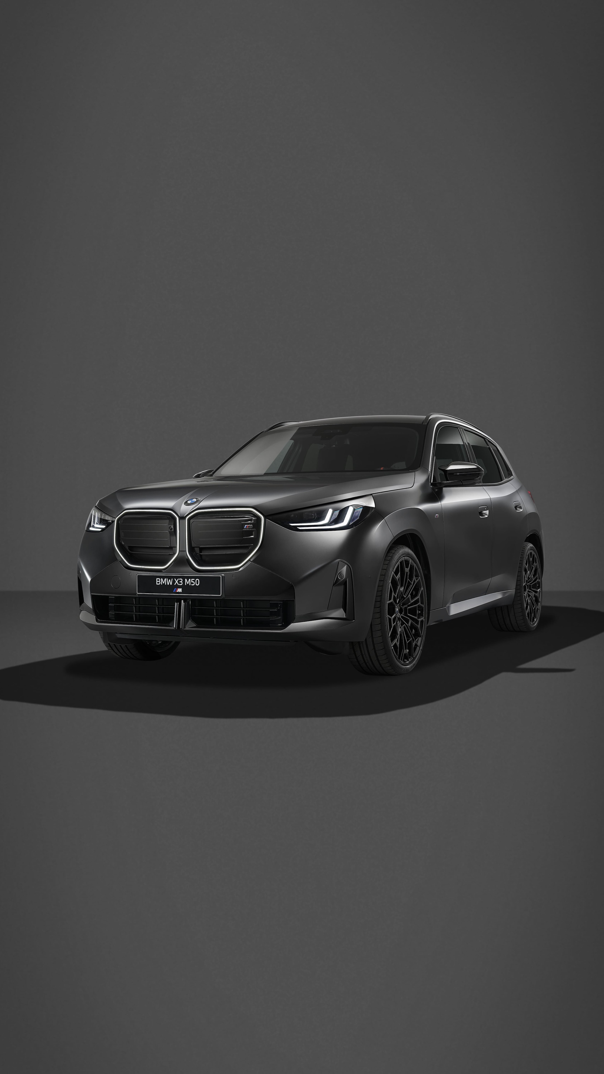 BMW X3 M50 xDrive, più cavalli e nuovo Black Package