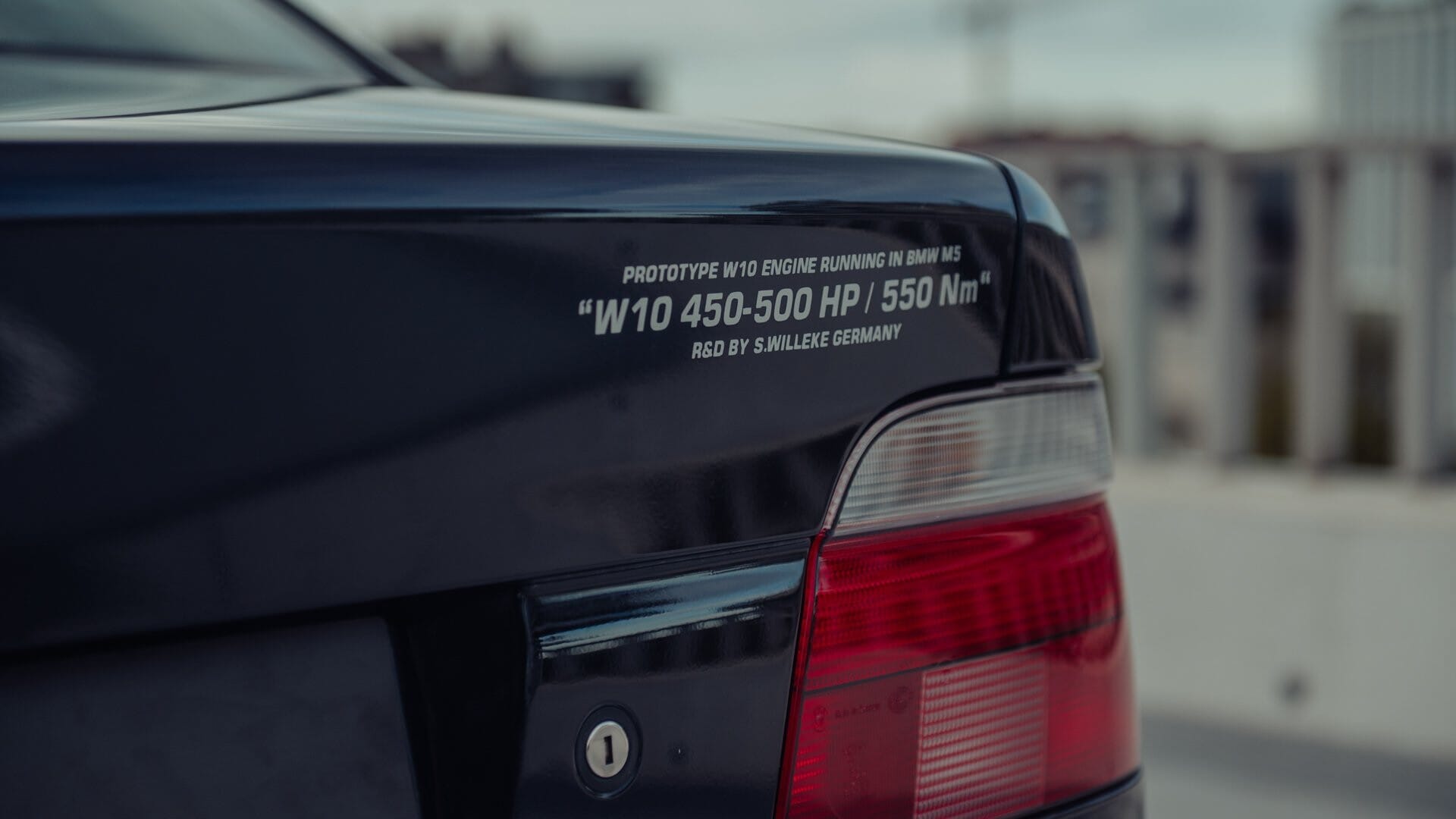 BMW M5 W10, la mini-Bugatti segreta di Piëch