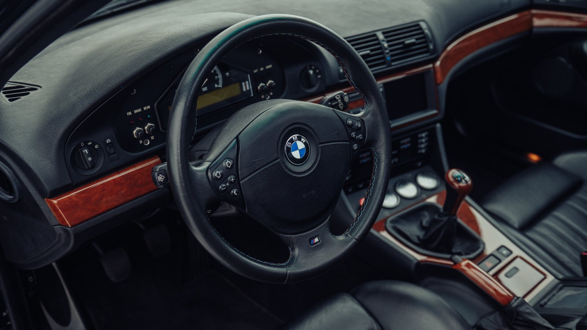 BMW M5 W10, la mini-Bugatti segreta di Piëch