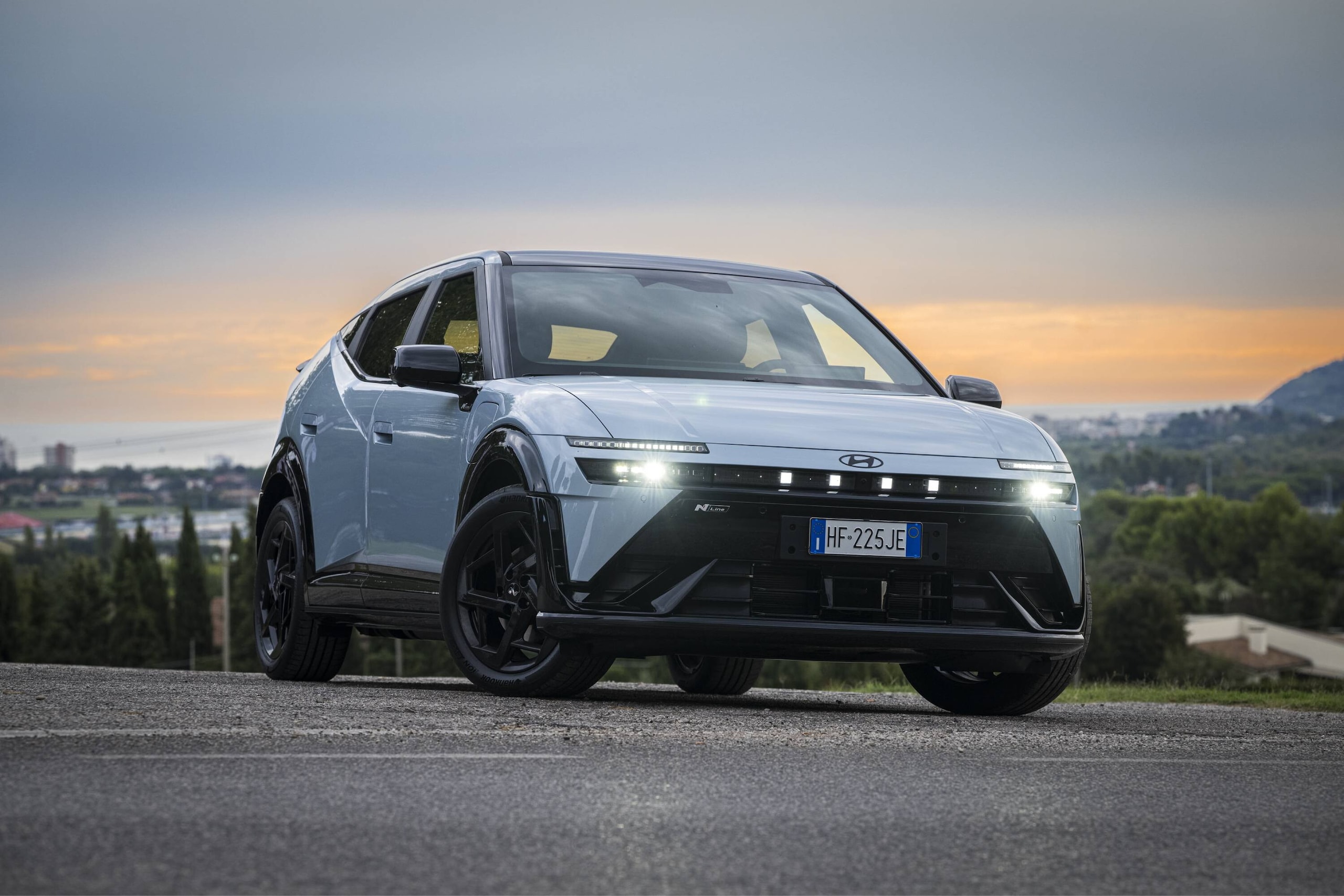 Hyundai IONIQ 3, una scossa di carattere
