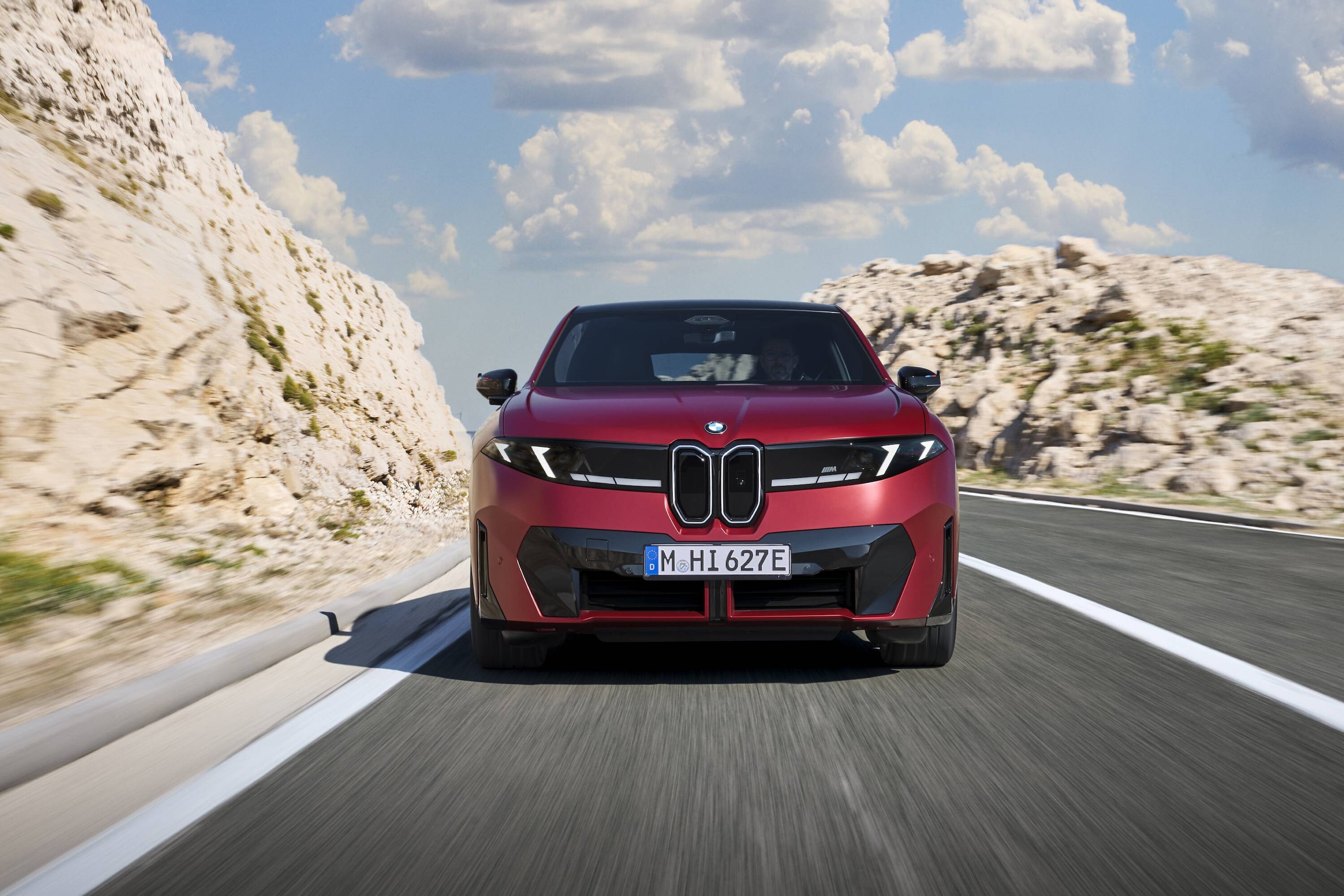 BMW iX4, Neue Klasse in stile Suv coupé