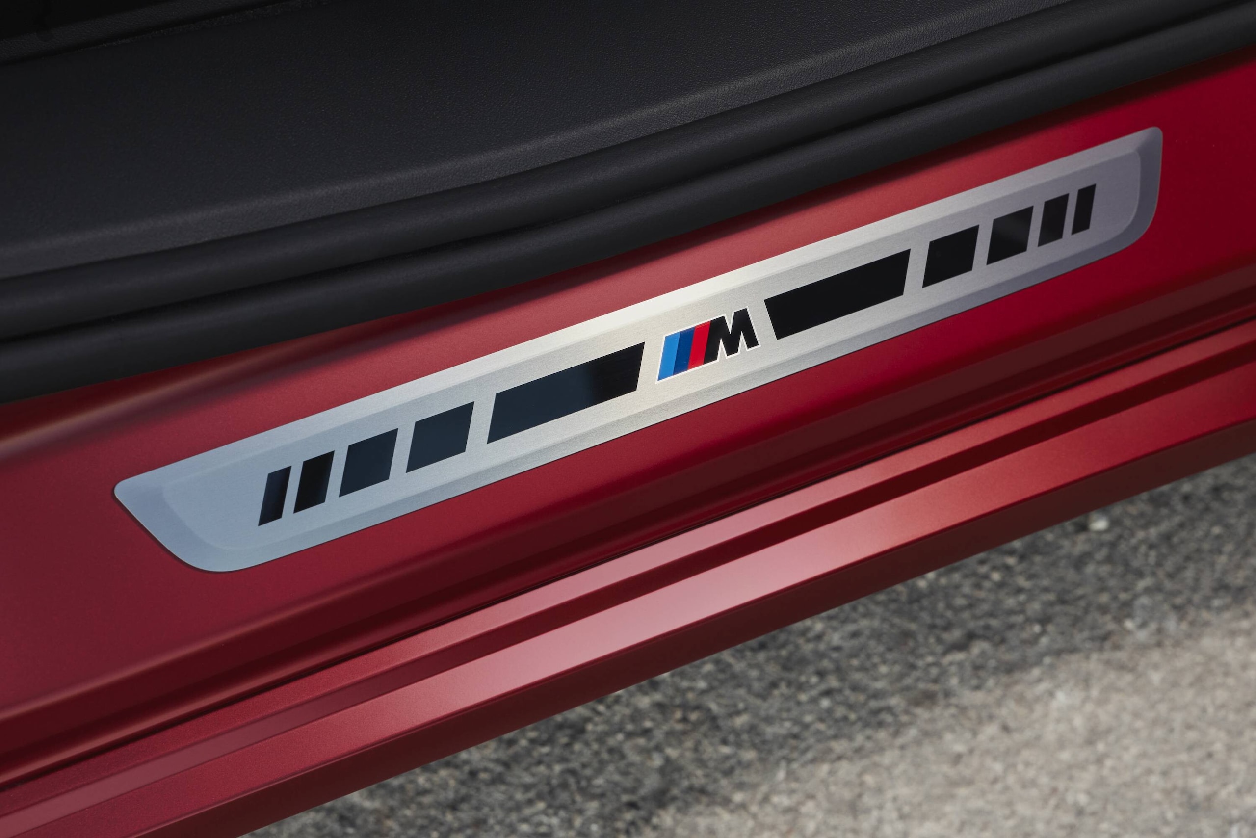 BMW iX4, Neue Klasse in stile Suv coupé