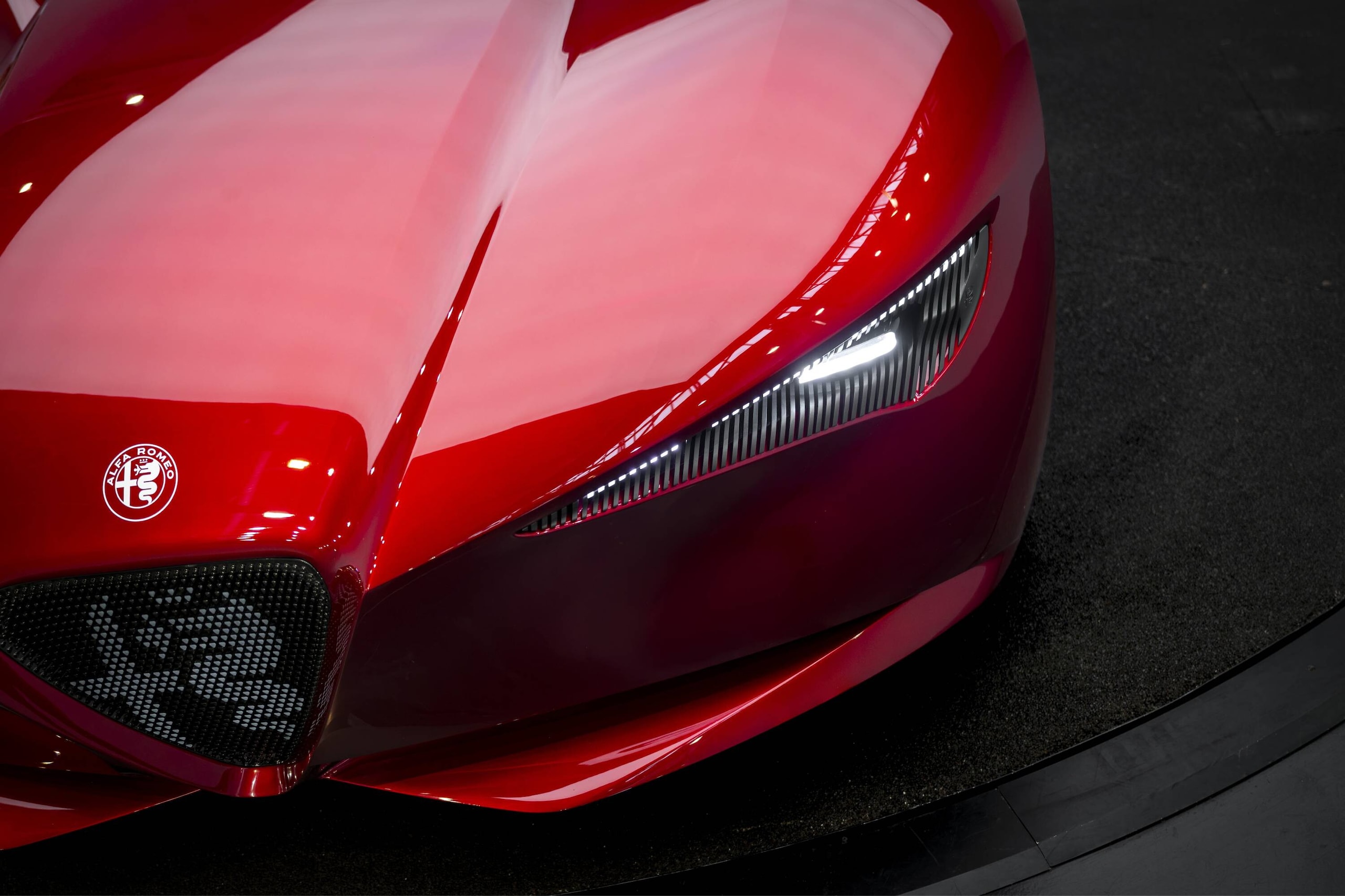 Alfa Romeo Cuorerosso, il Biscione mostra il futuro