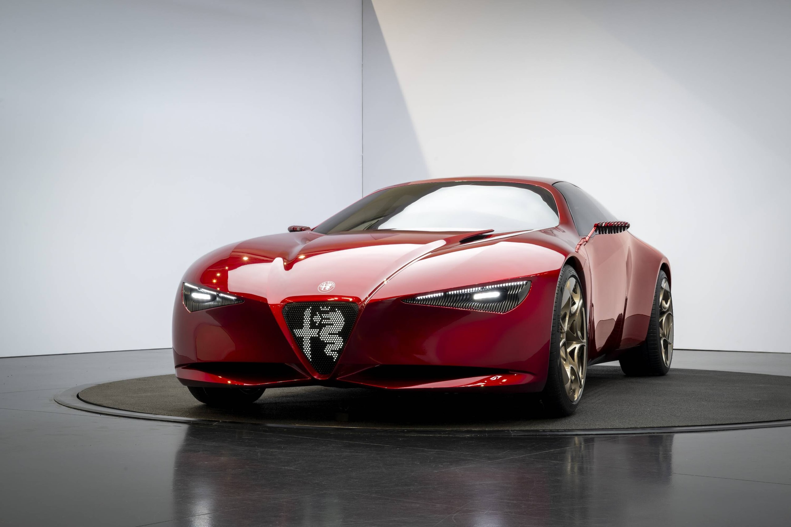 Alfa Romeo Cuorerosso, il Biscione mostra il futuro