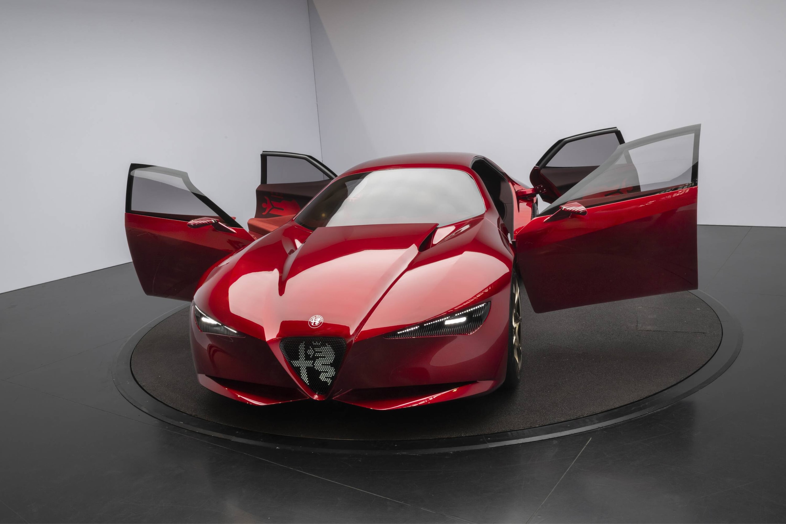 Alfa Romeo Cuorerosso, il Biscione mostra il futuro