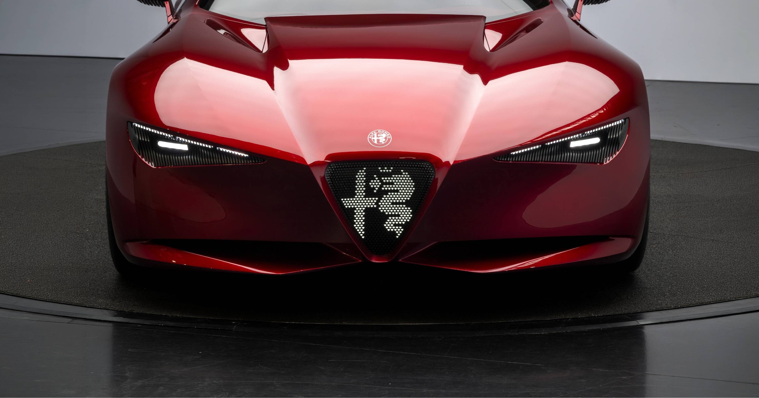 Alfa Romeo Cuorerosso, il Biscione mostra il futuro