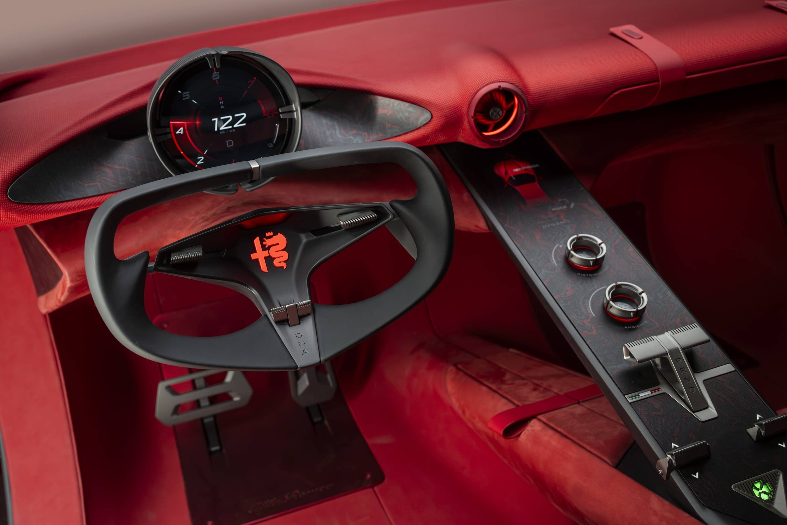 Alfa Romeo Cuorerosso, il Biscione mostra il futuro